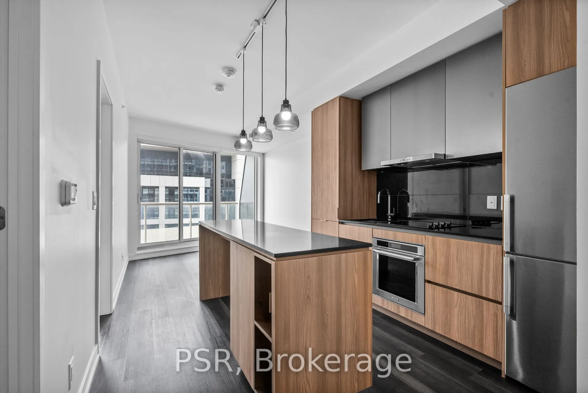25 Ordnance Street, #1805