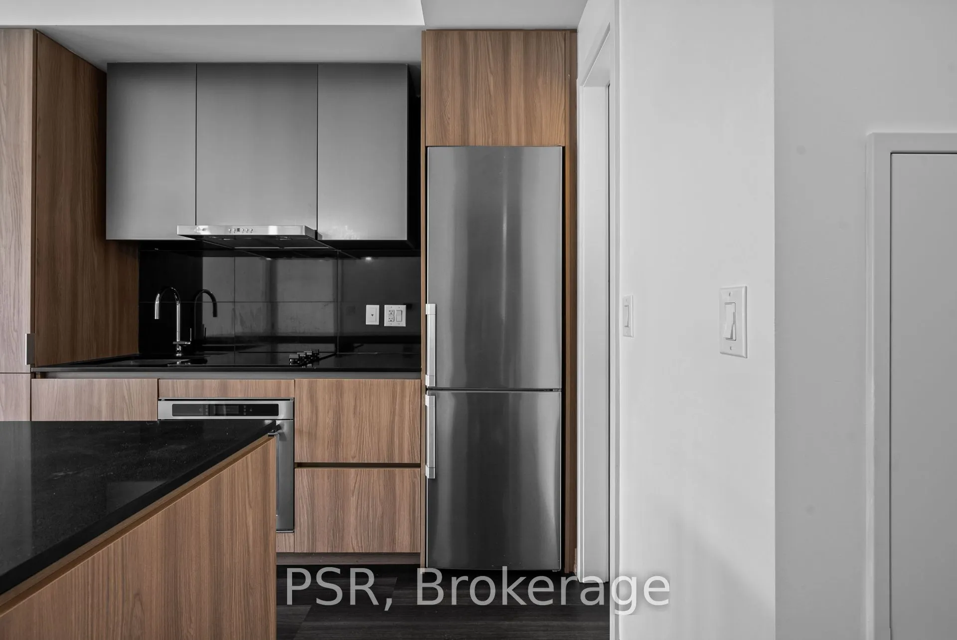 25 Ordnance Street, #1805