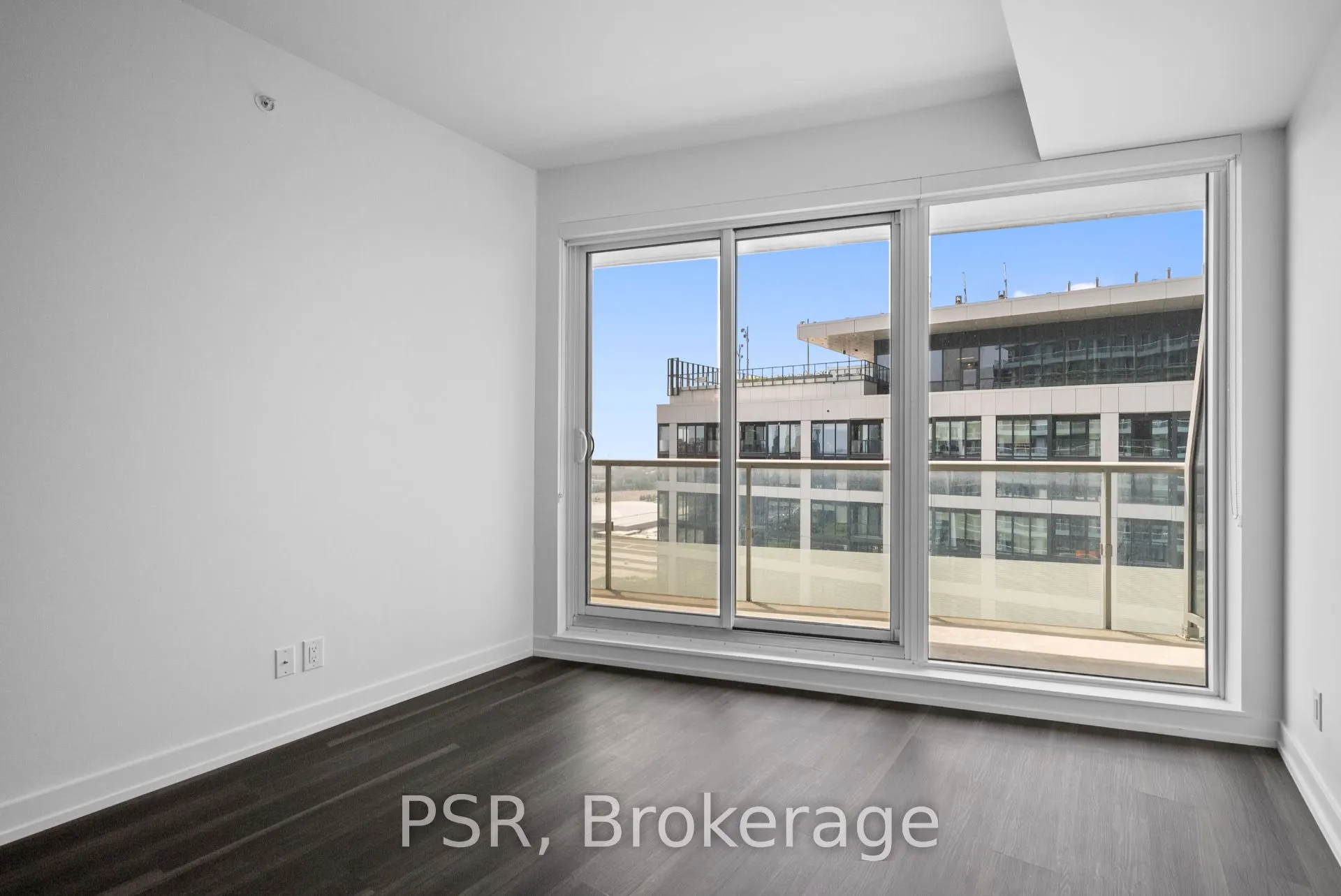 25 Ordnance Street, #1805