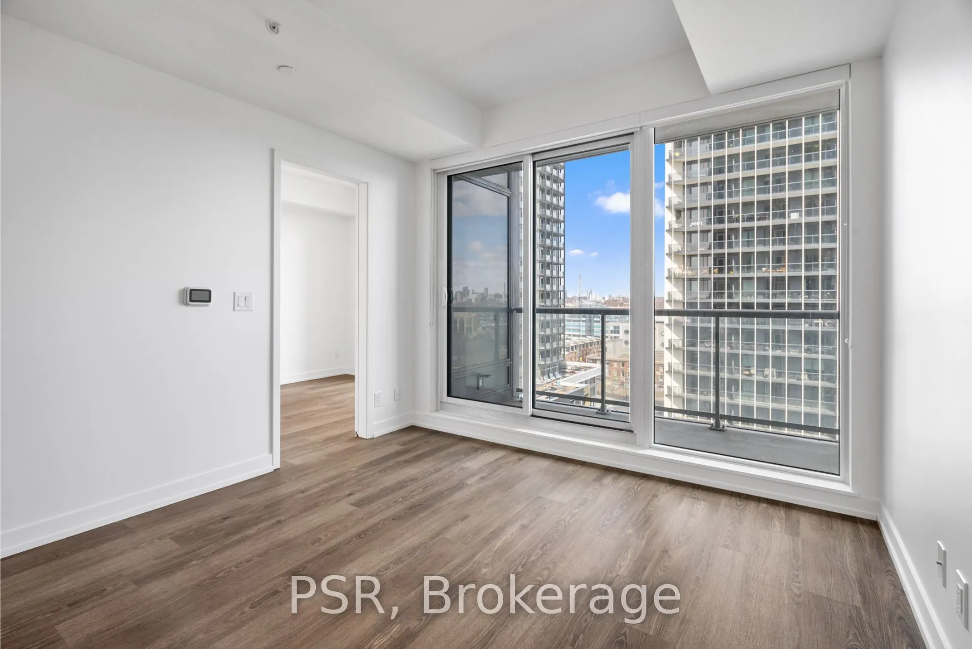11 Ordnance Street, #1311