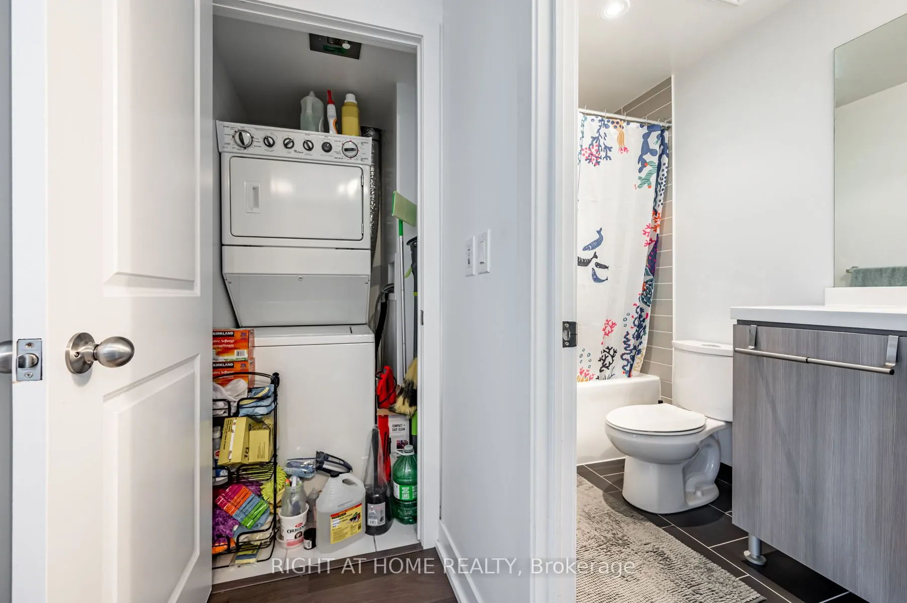 105 George Street, #1415