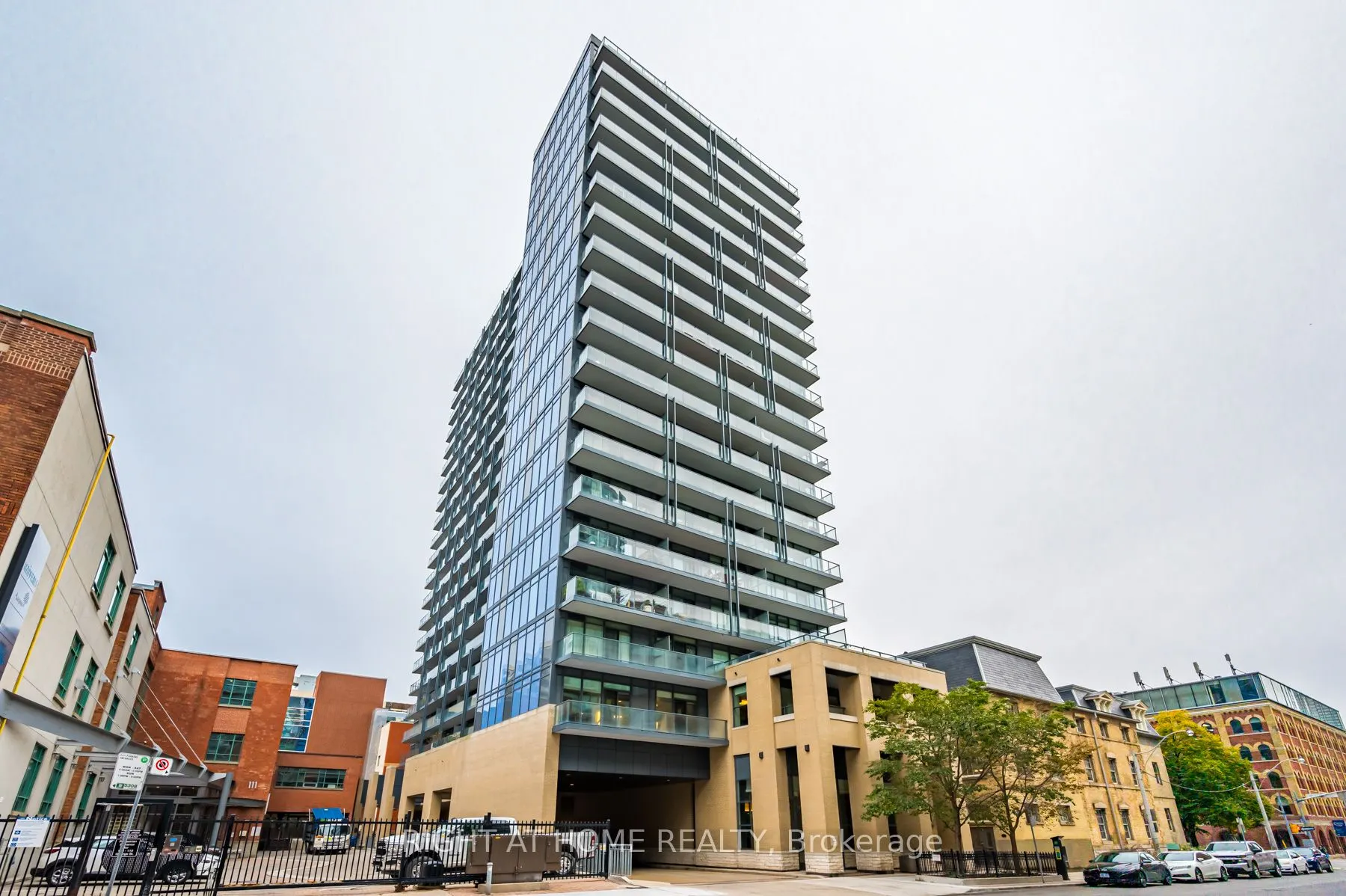 105 George Street, #1415