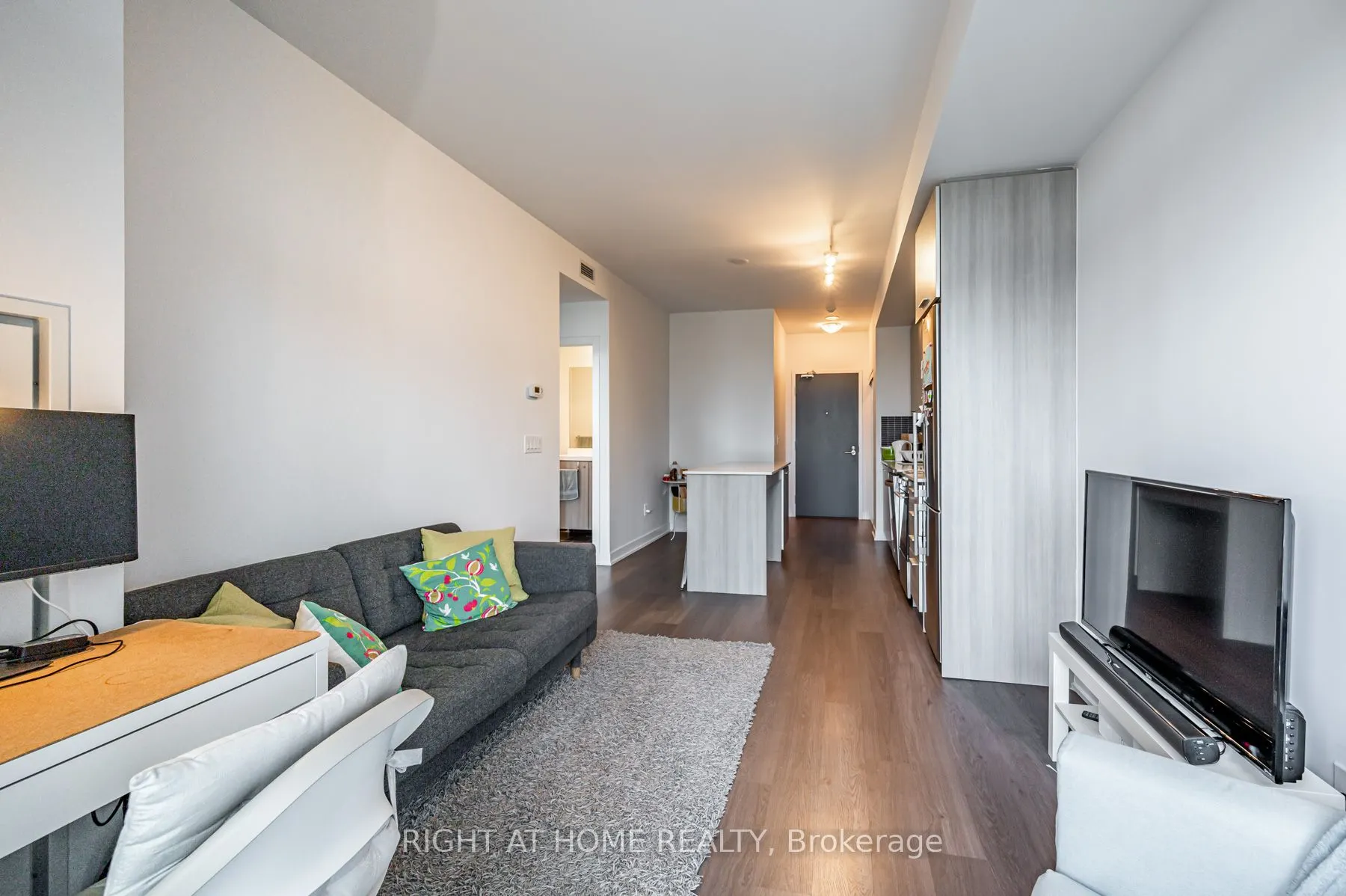 105 George Street, #1415