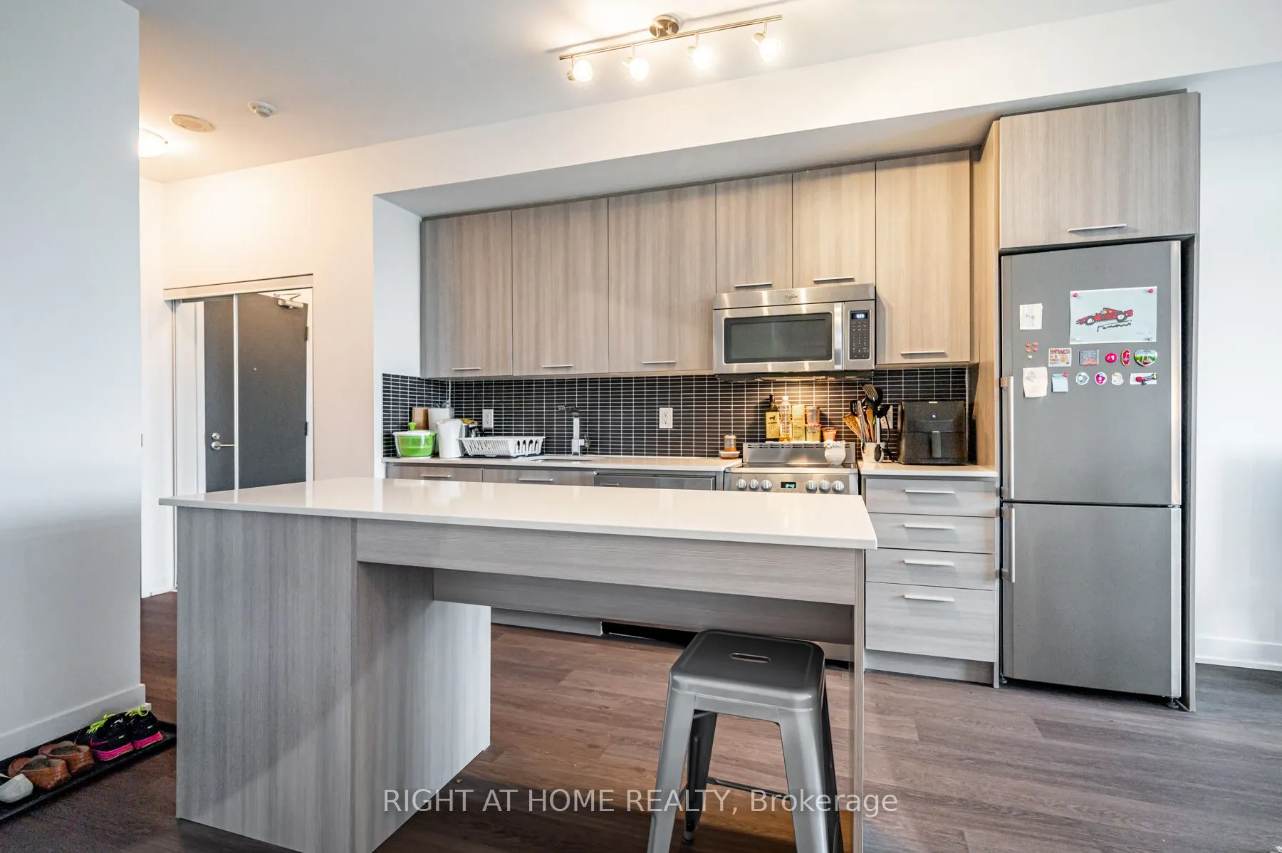 105 George Street, #1415