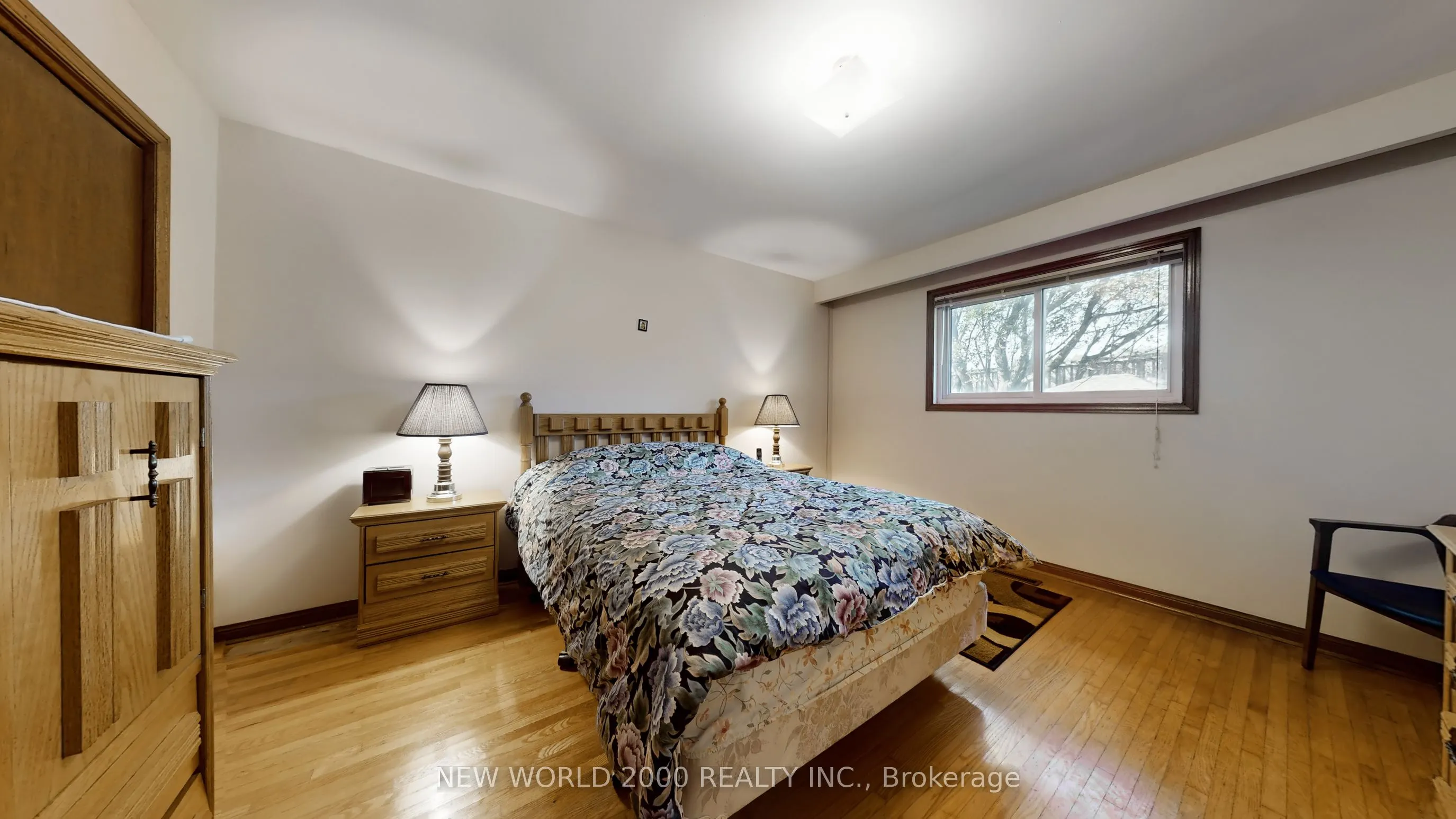 17 Squirewood Road
