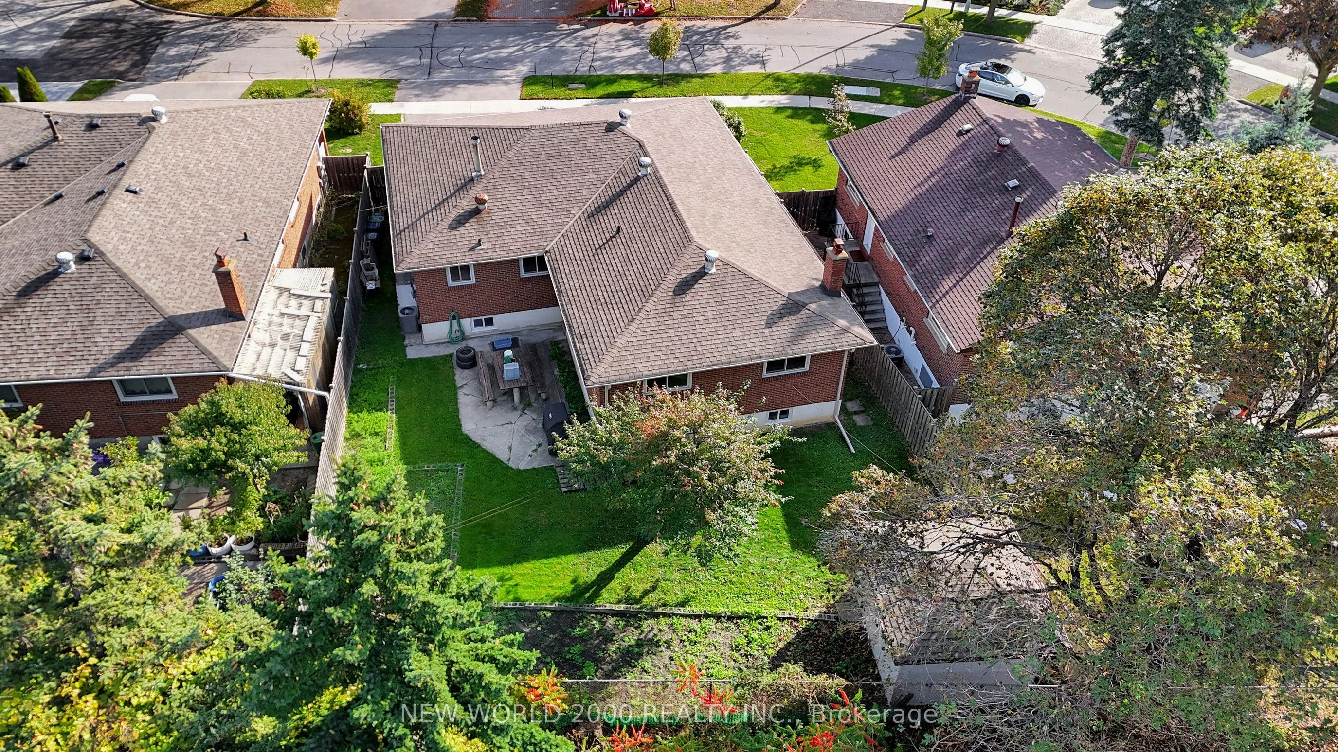 17 Squirewood Road