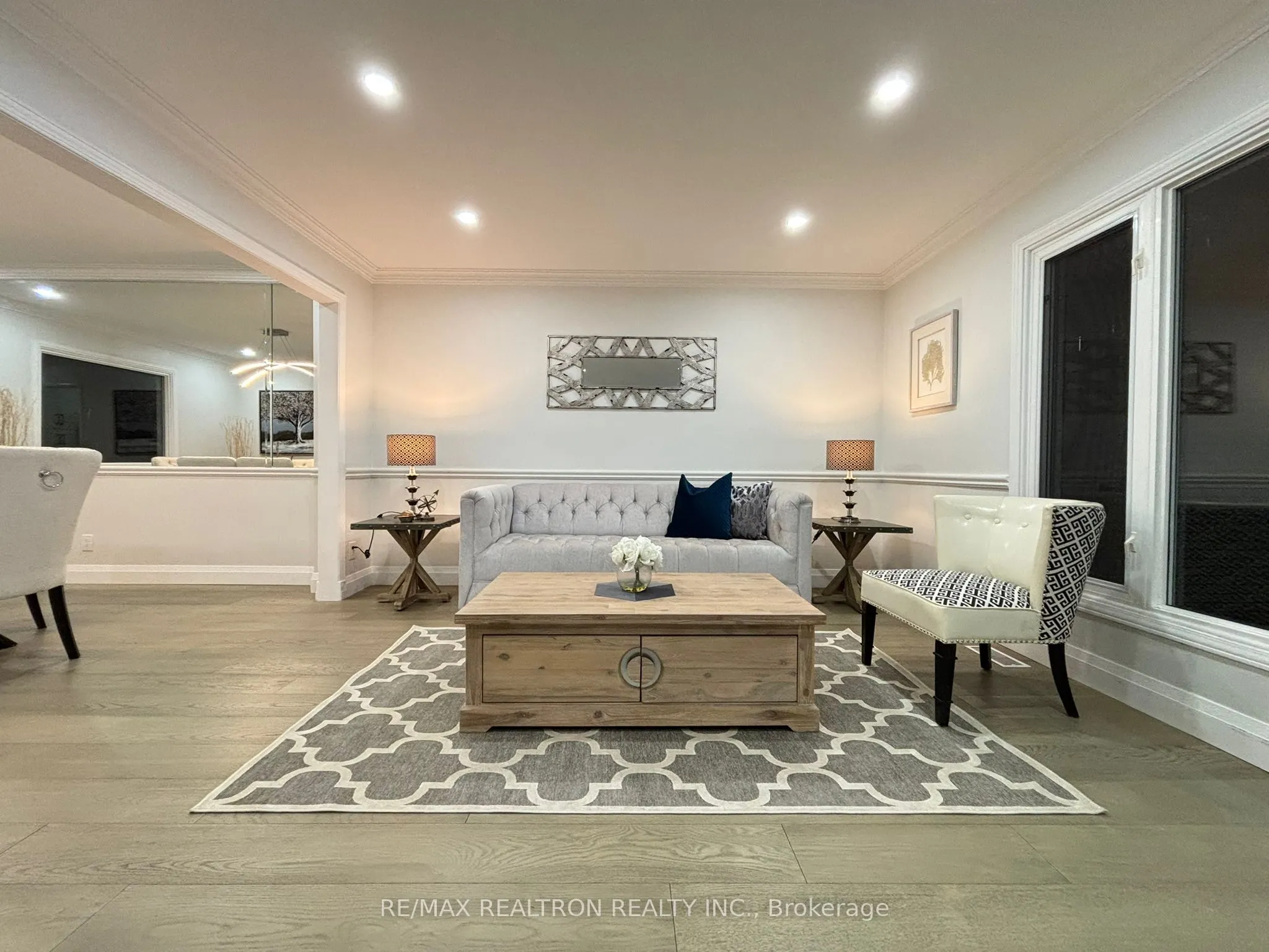 5 Centurion Court