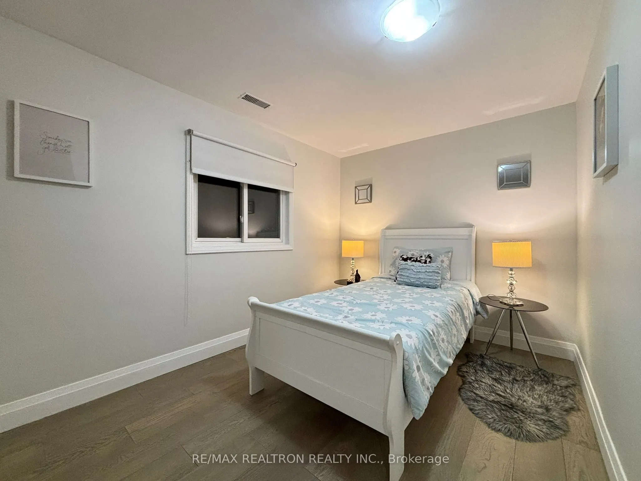 5 Centurion Court