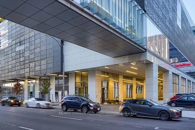 100 Harbour Street W, #4403