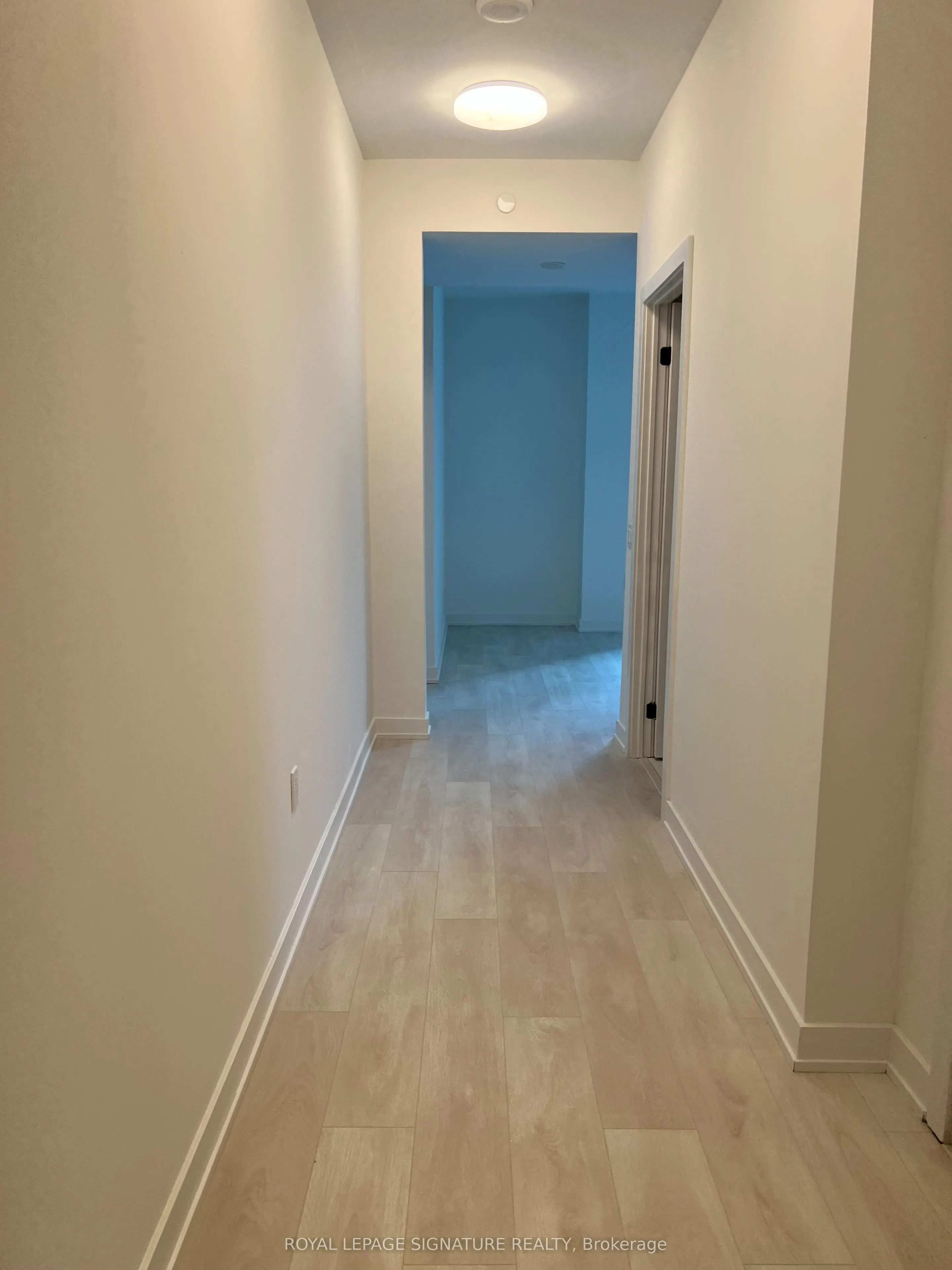 117 Broadway Avenue, #1102
