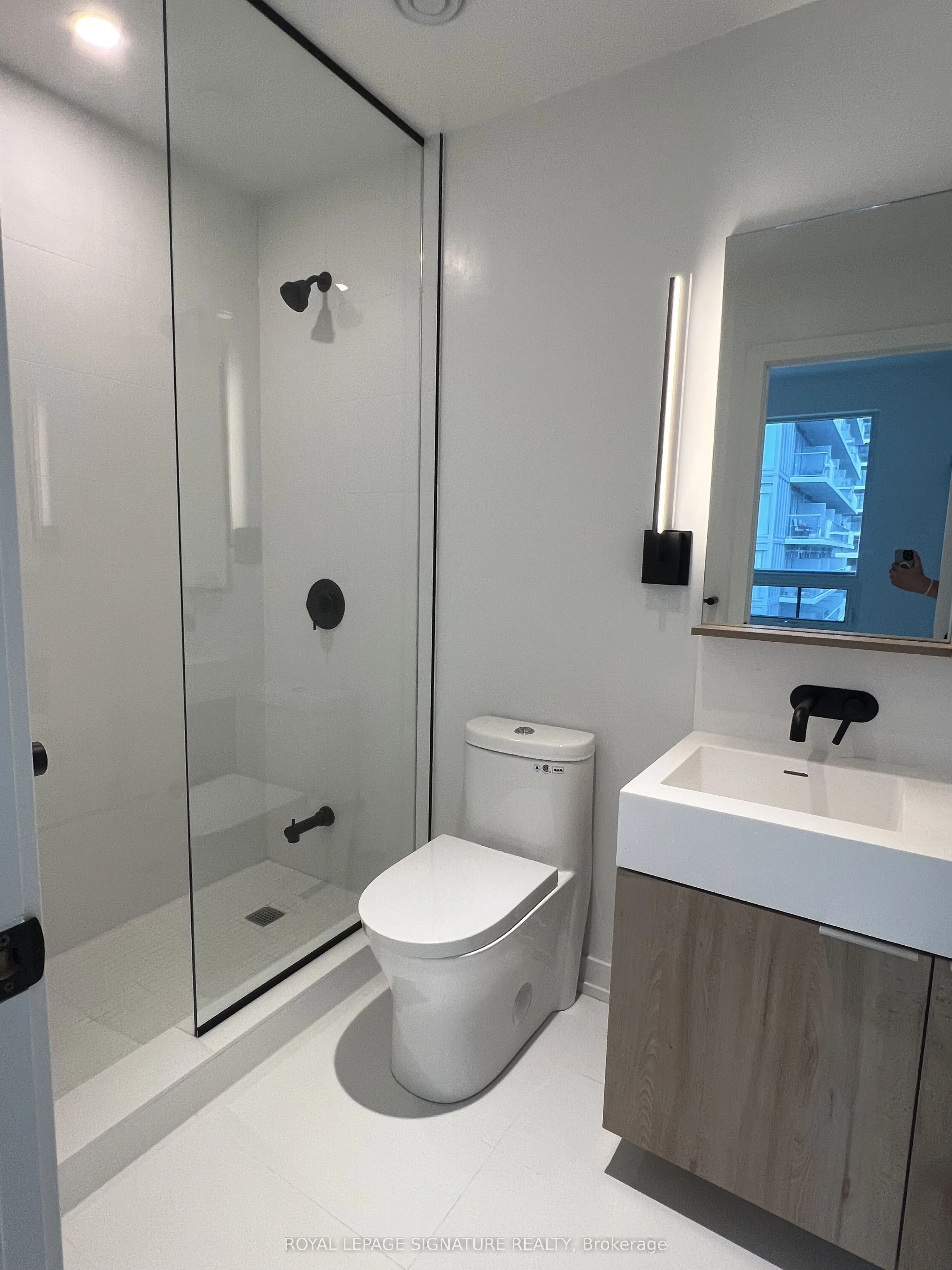 117 Broadway Avenue, #1102