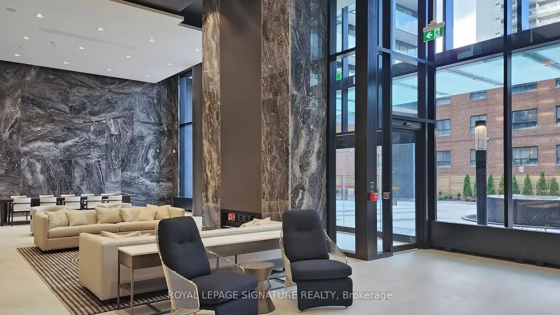117 Broadway Avenue, #1102
