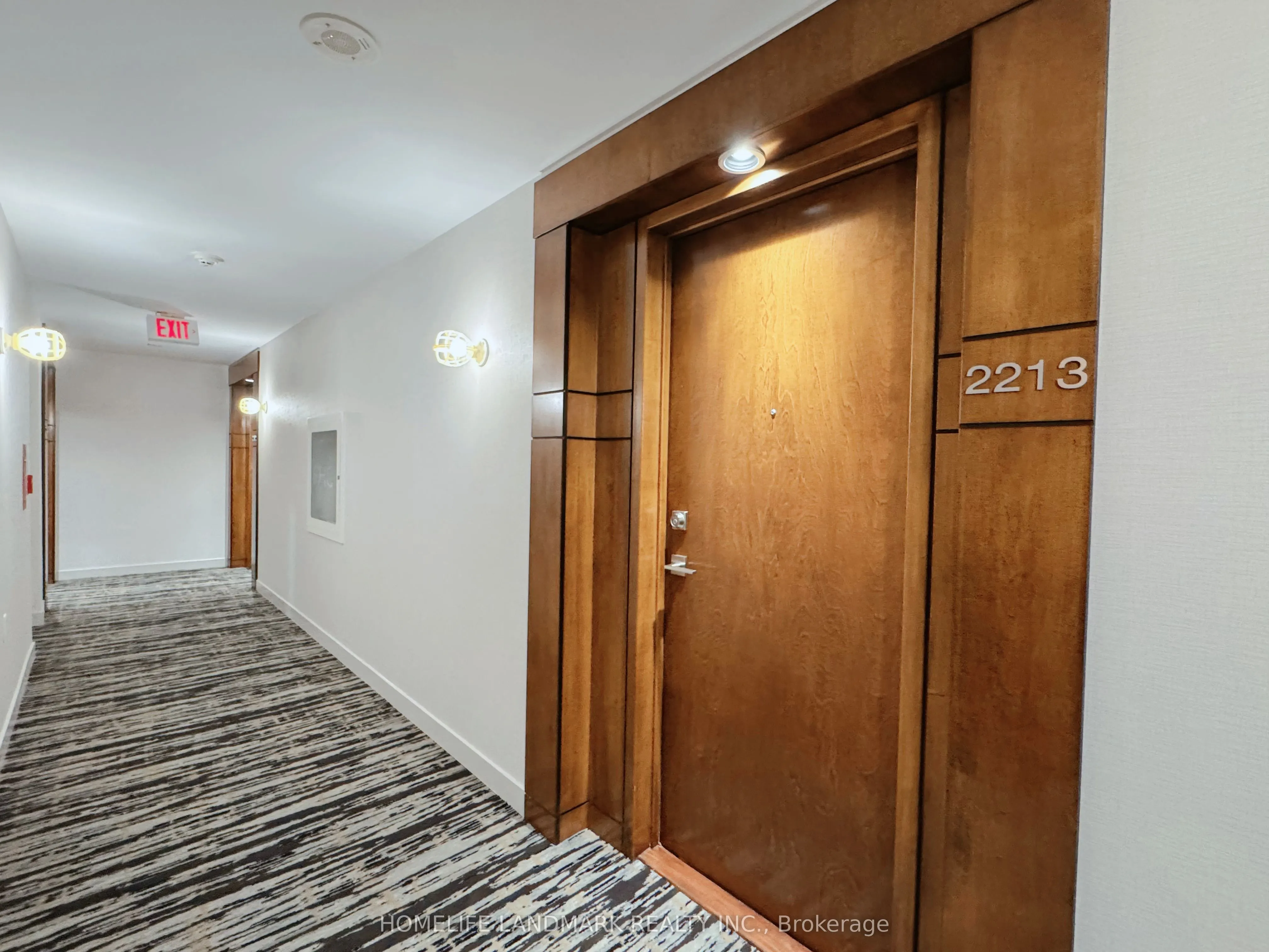 10 Northtown Way, #2213