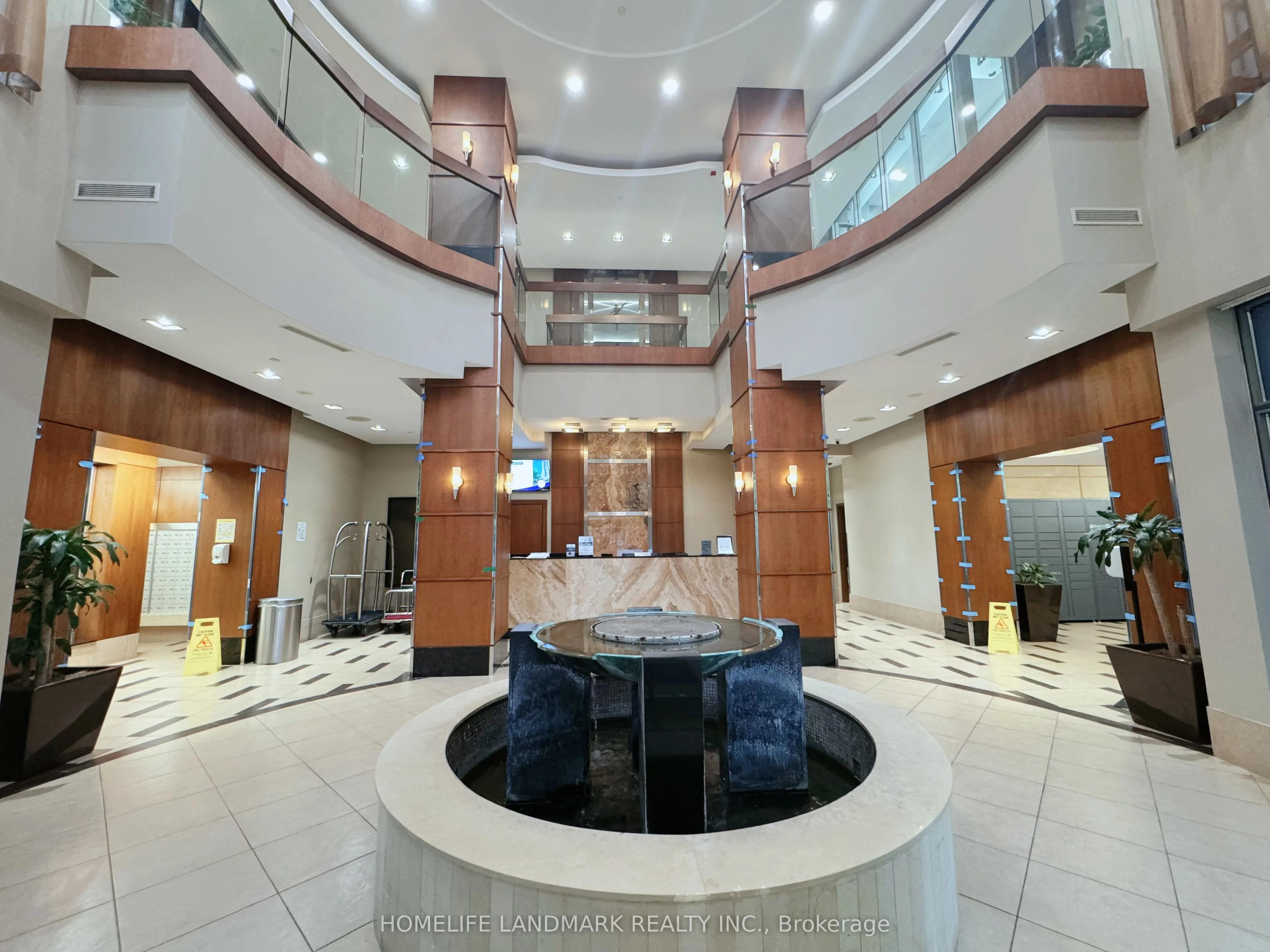 10 Northtown Way, #2213