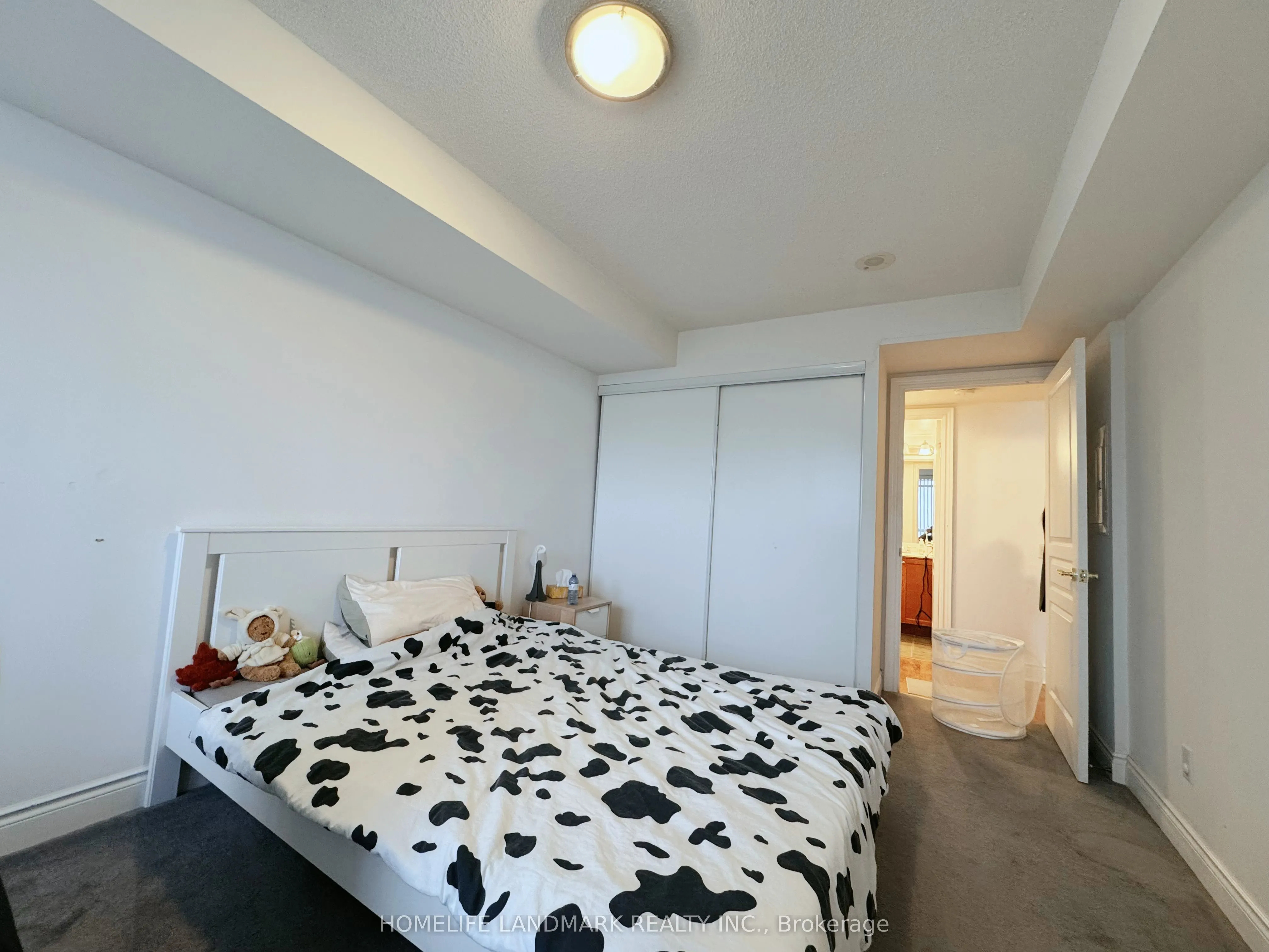 10 Northtown Way, #2213