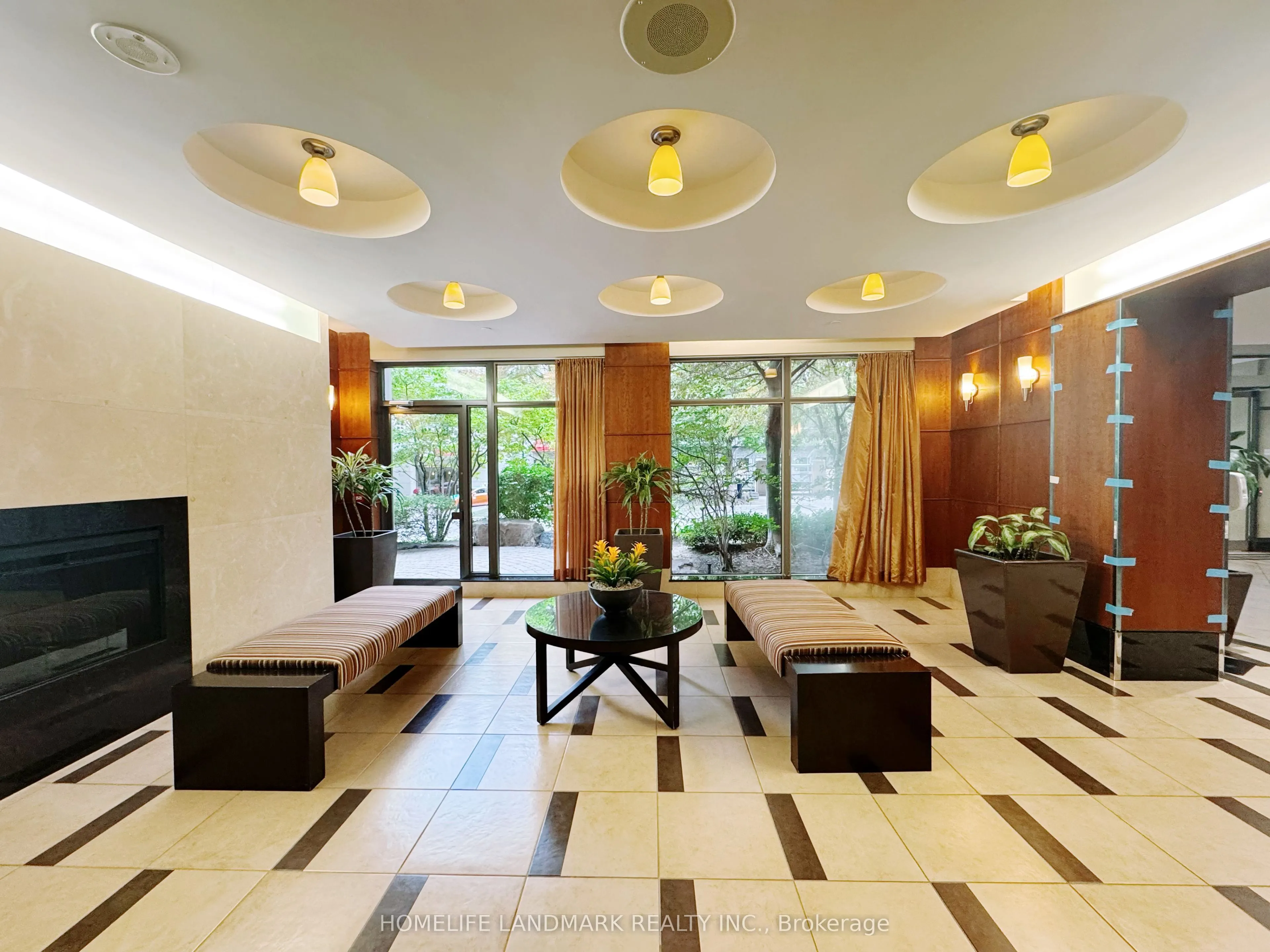 10 Northtown Way, #2213