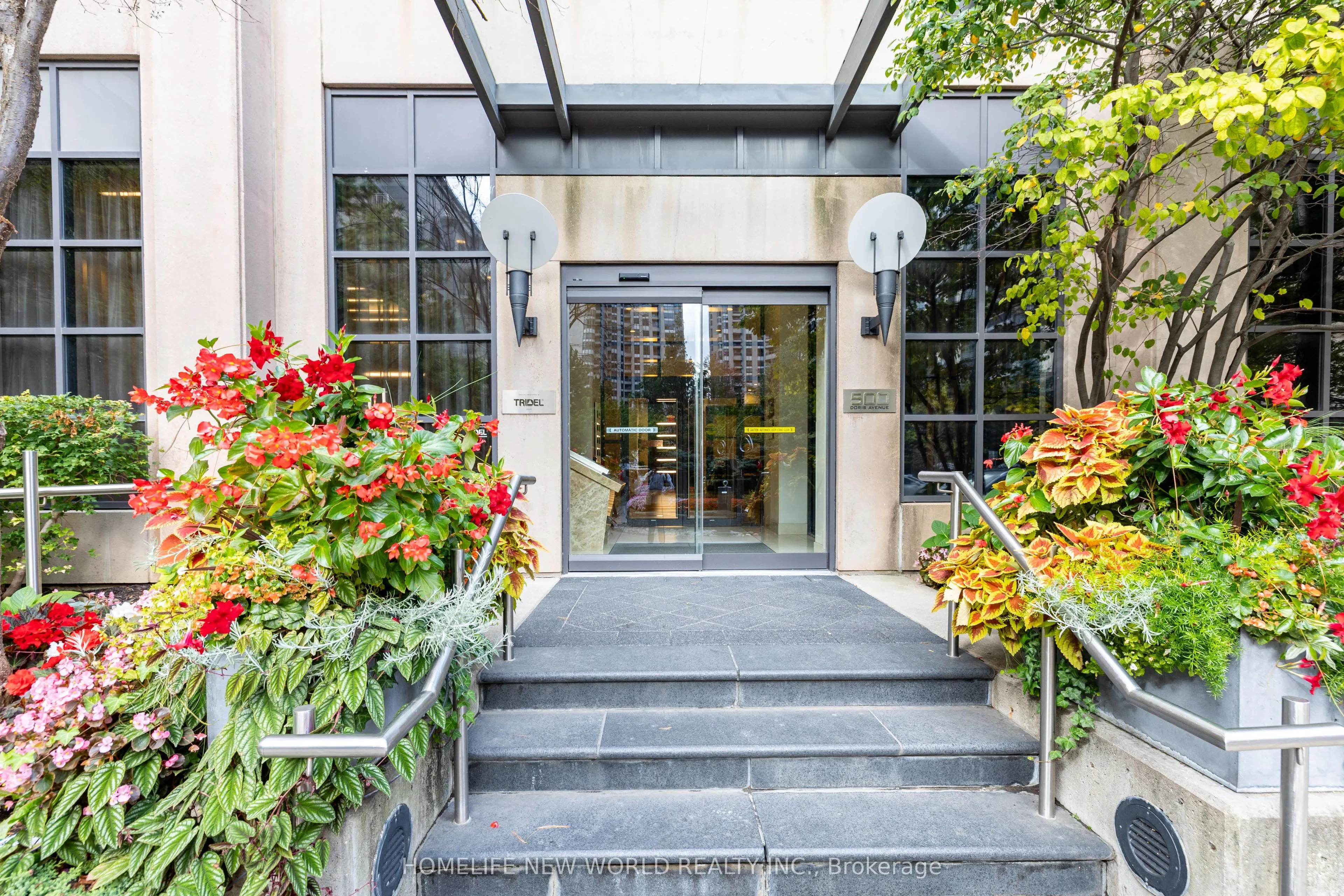 500 Doris Avenue, #323