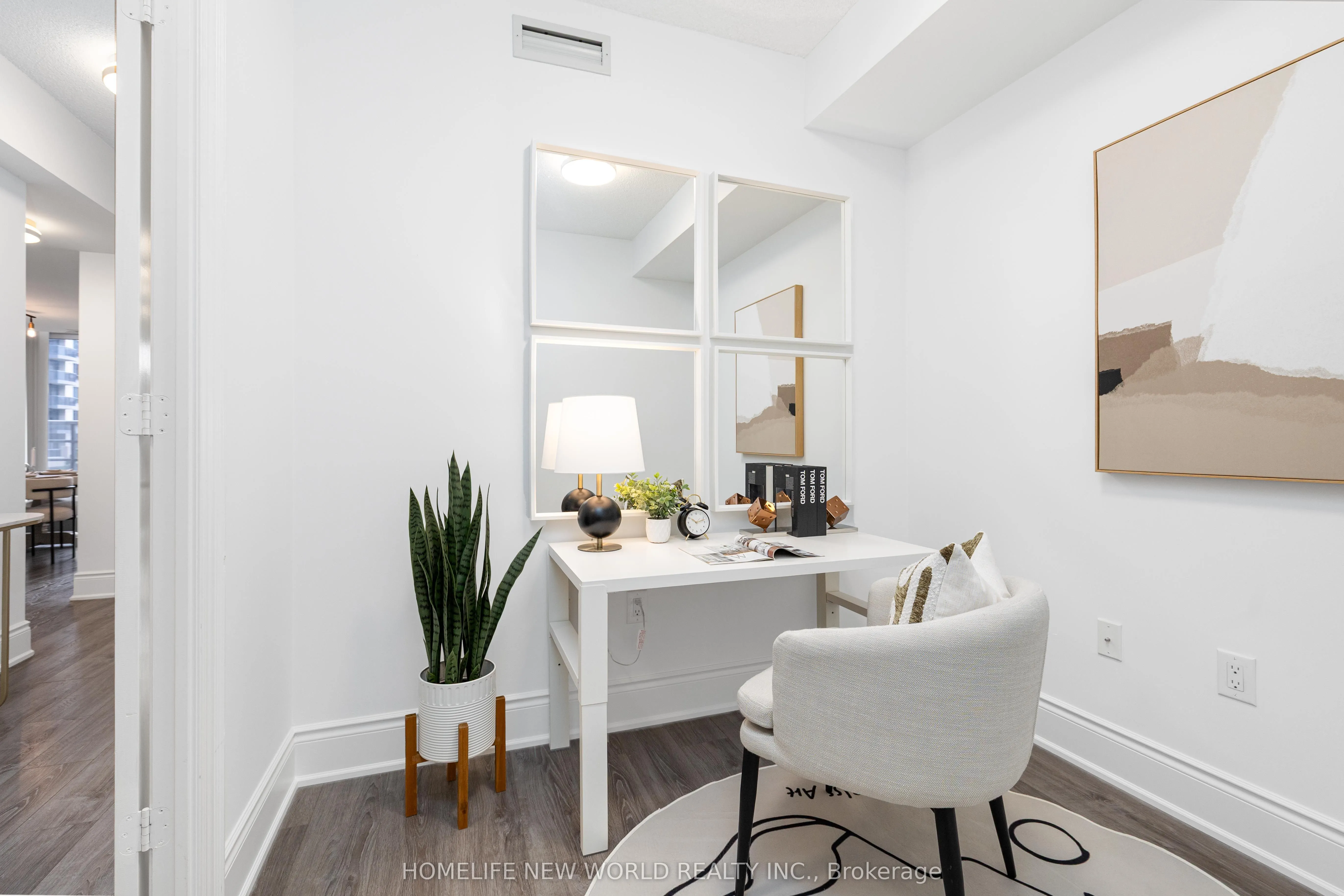 500 Doris Avenue, #323