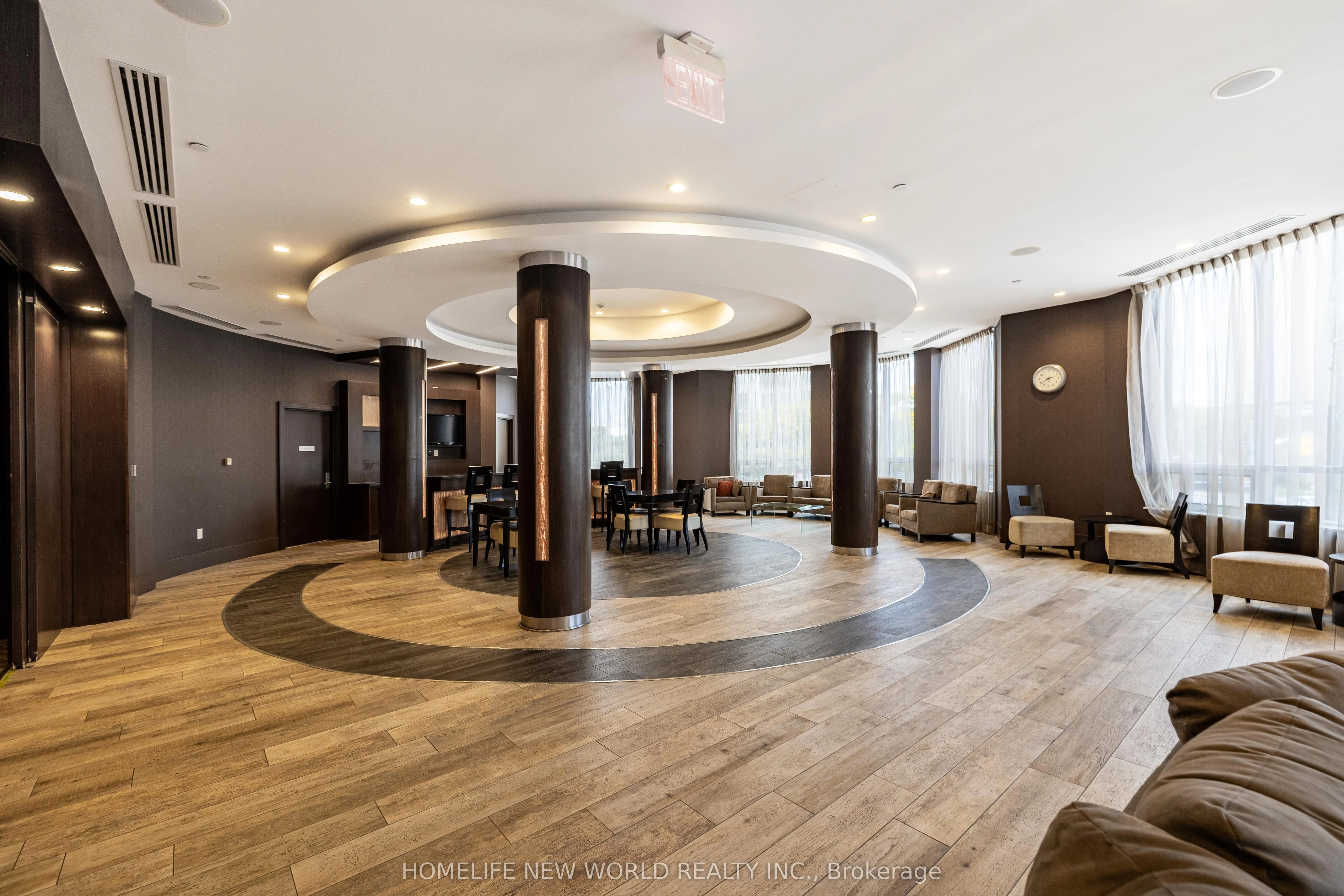 500 Doris Avenue, #323