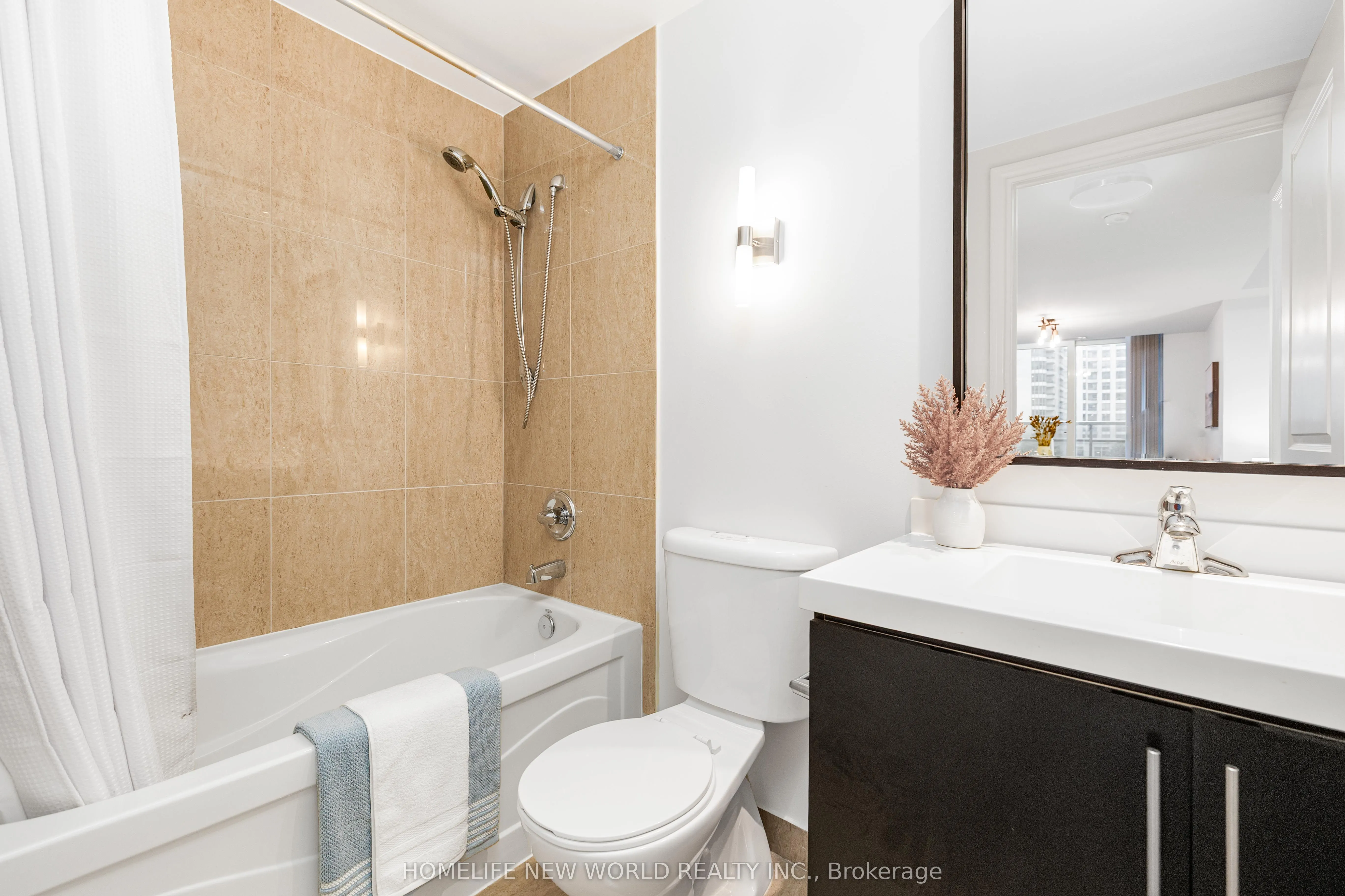 500 Doris Avenue, #323