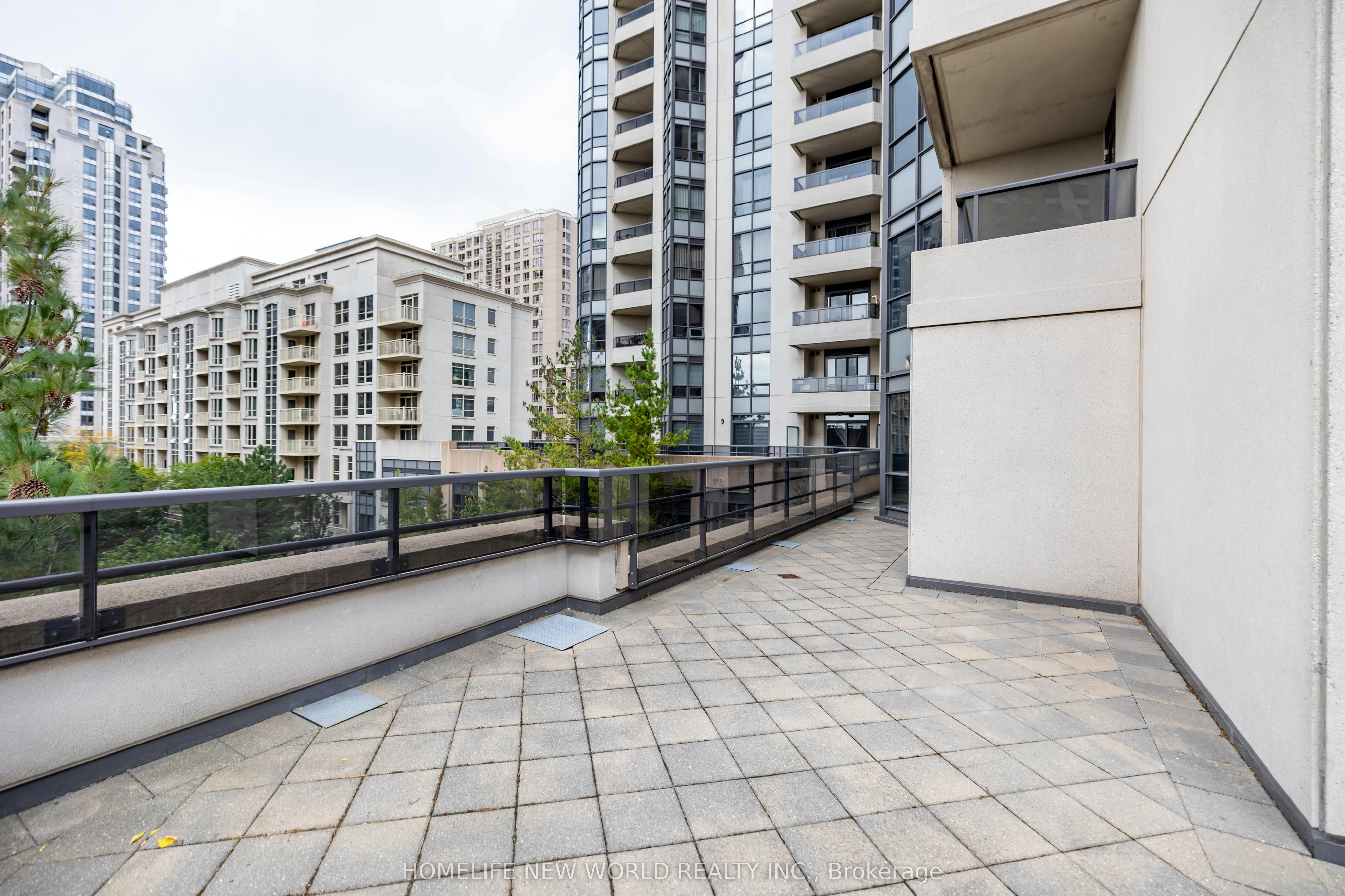 500 Doris Avenue, #323