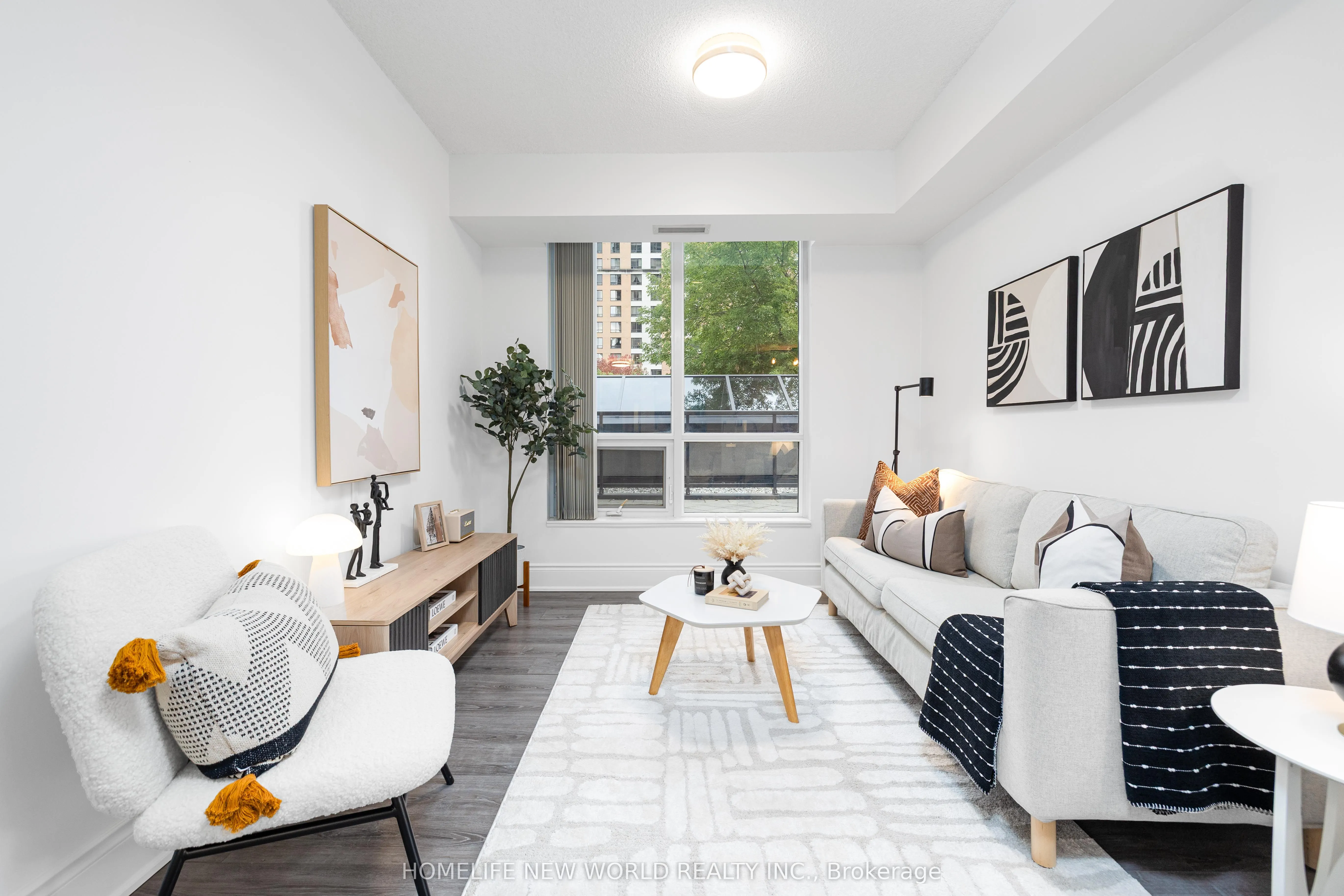 500 Doris Avenue, #323
