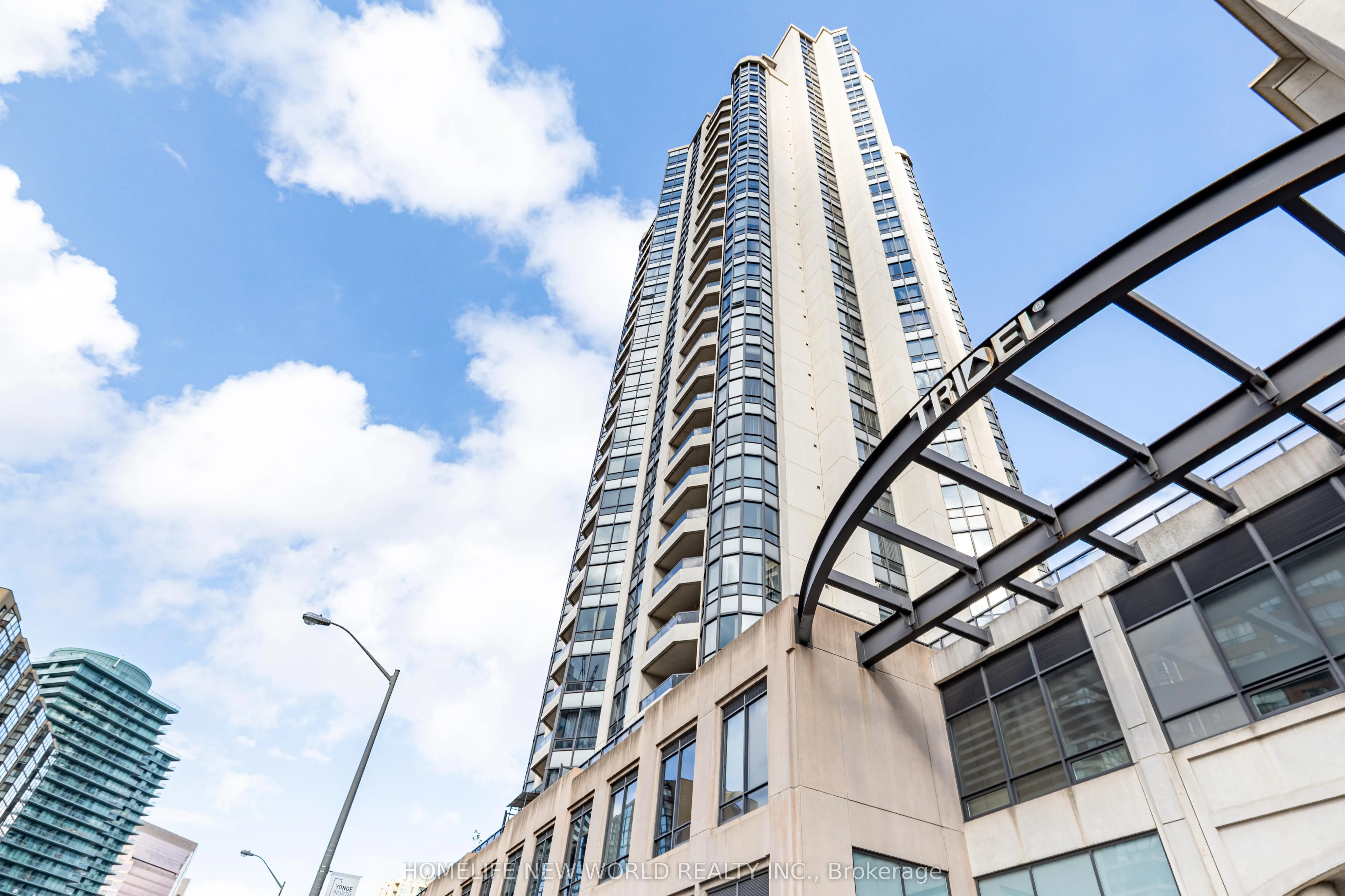 500 Doris Avenue, #323