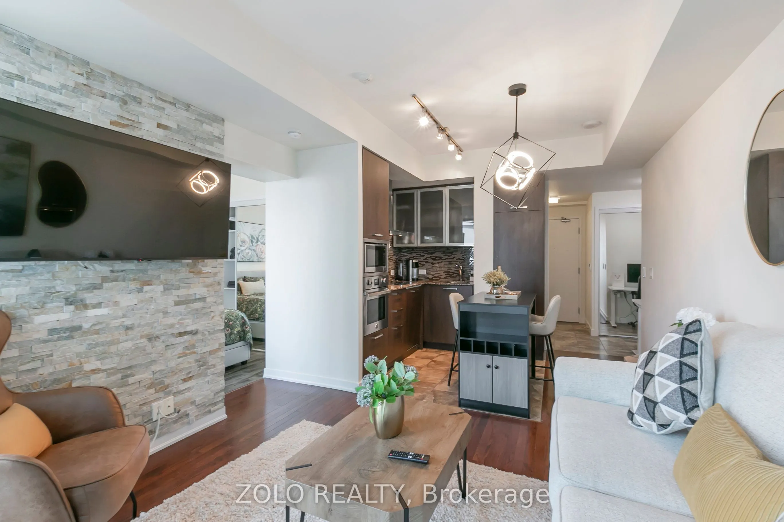 14 York Street, #3410