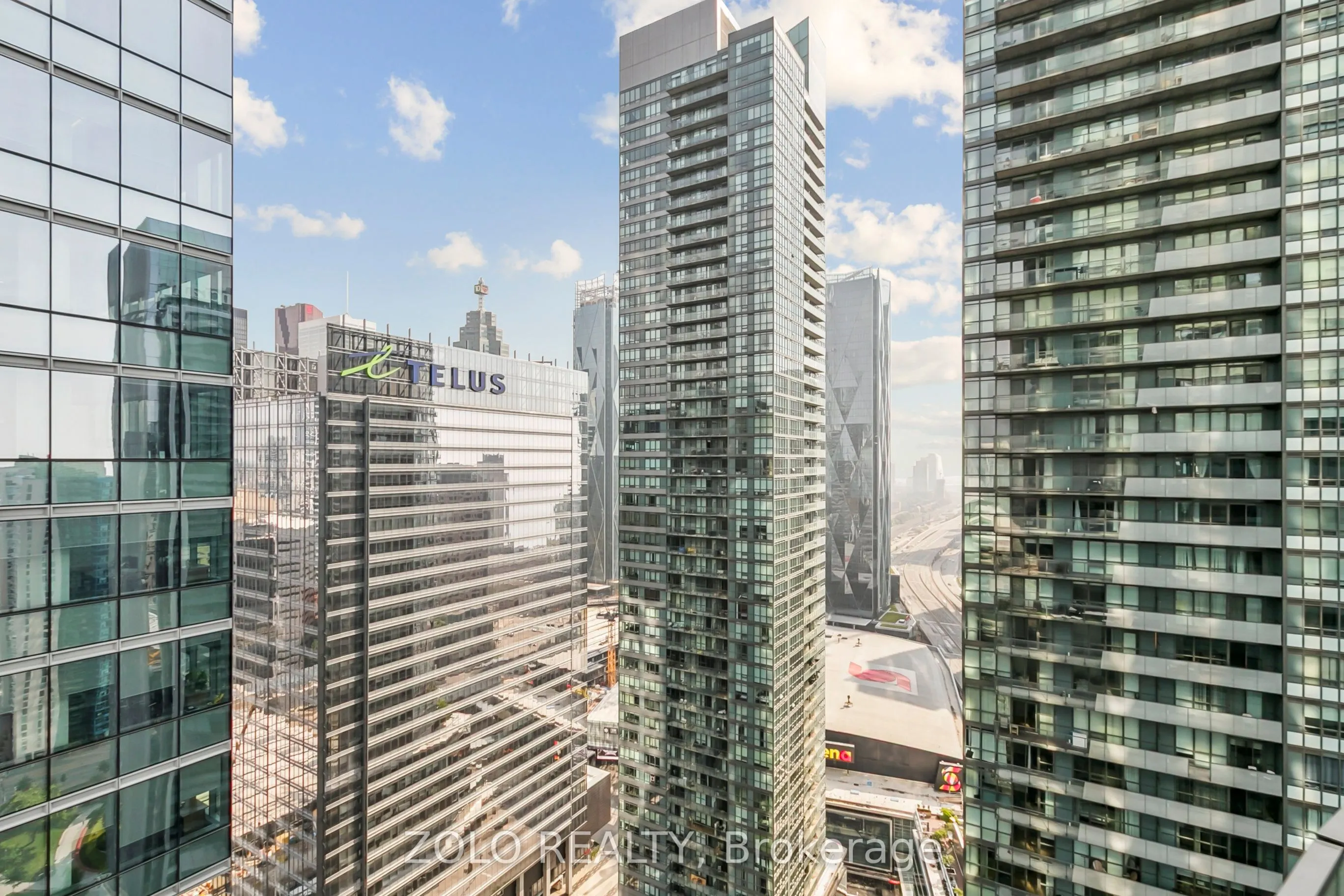 14 York Street, #3410