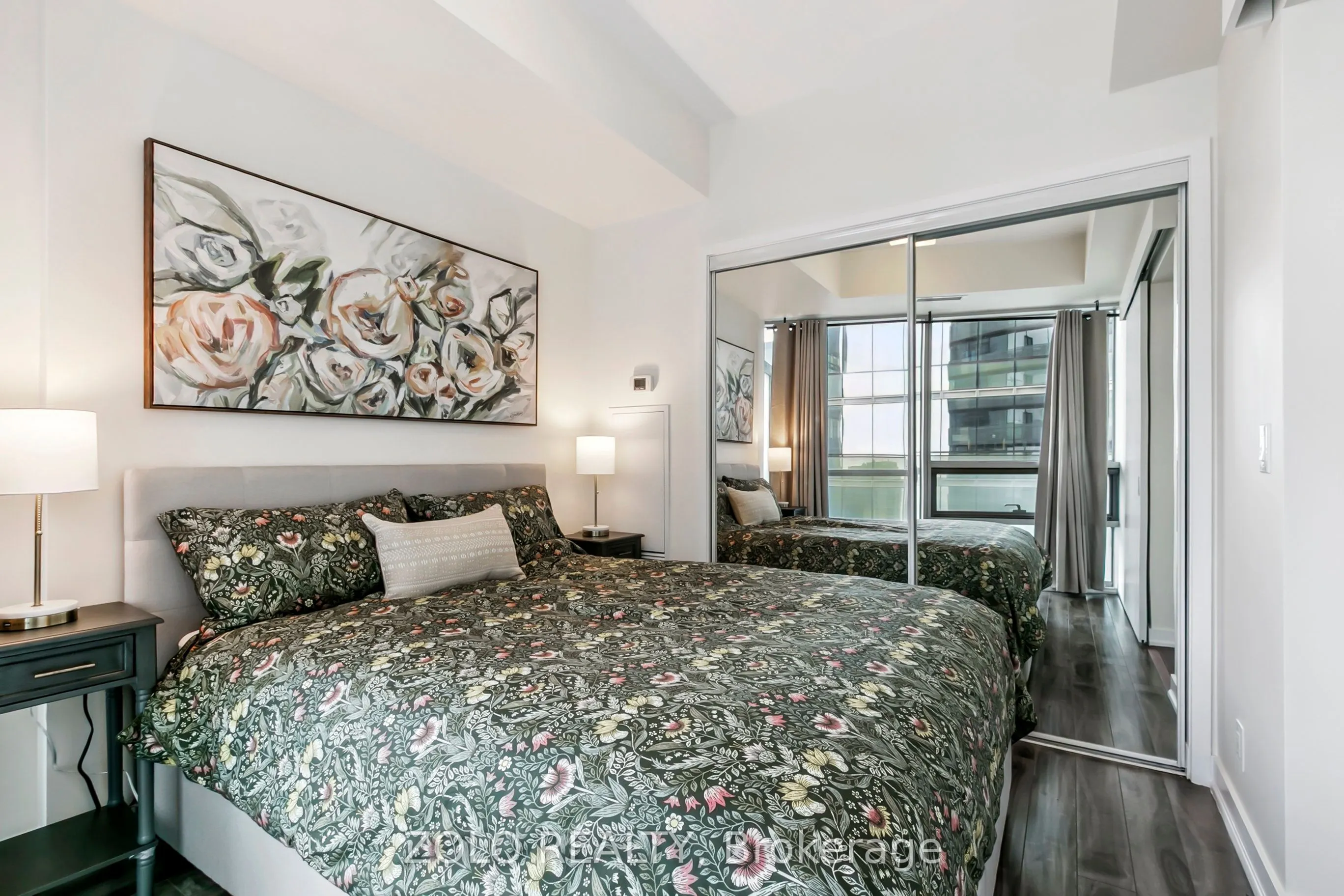 14 York Street, #3410