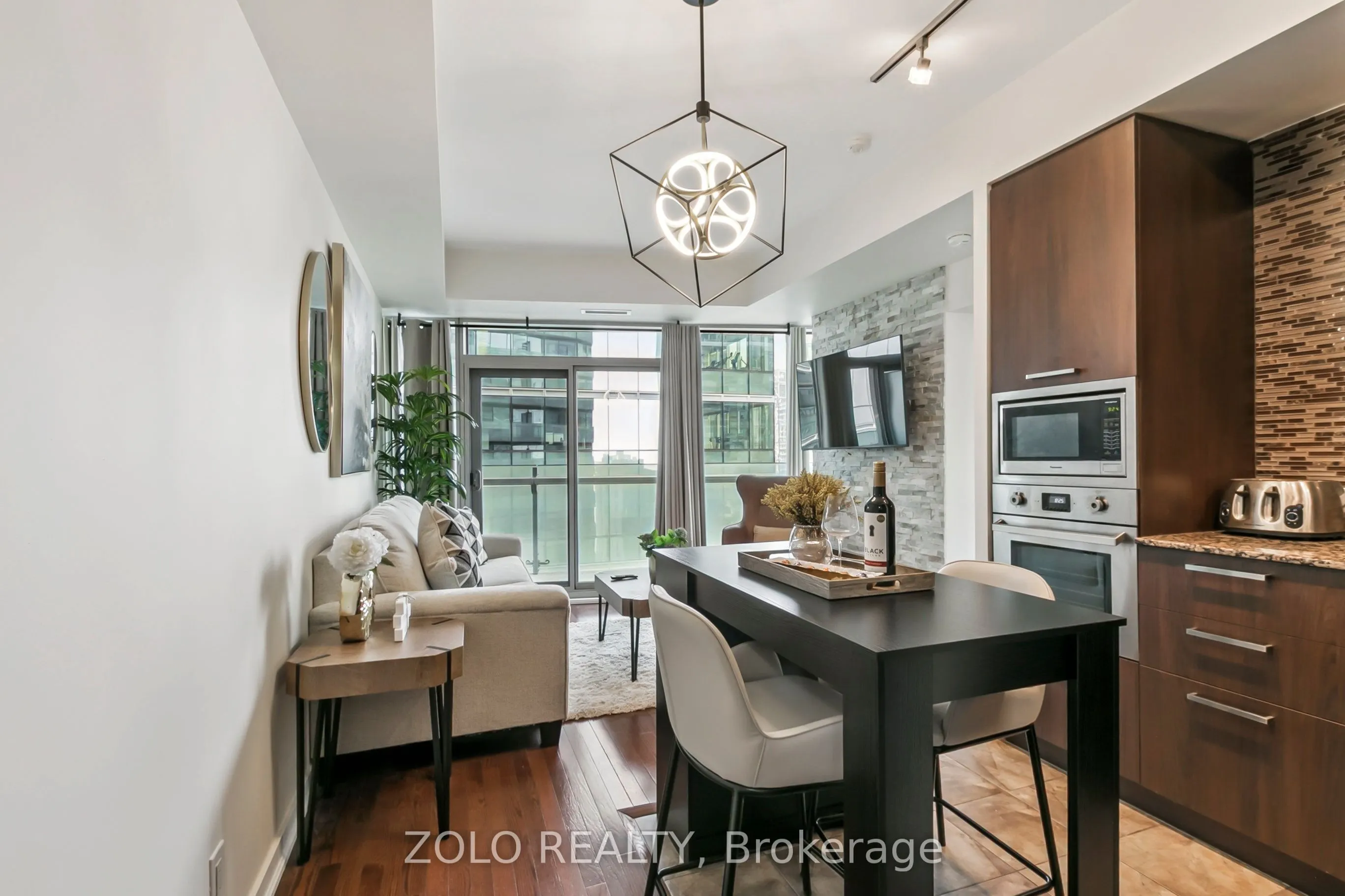 14 York Street, #3410
