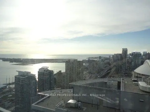 12 York Street, #3506