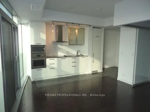 12 York Street, #3506