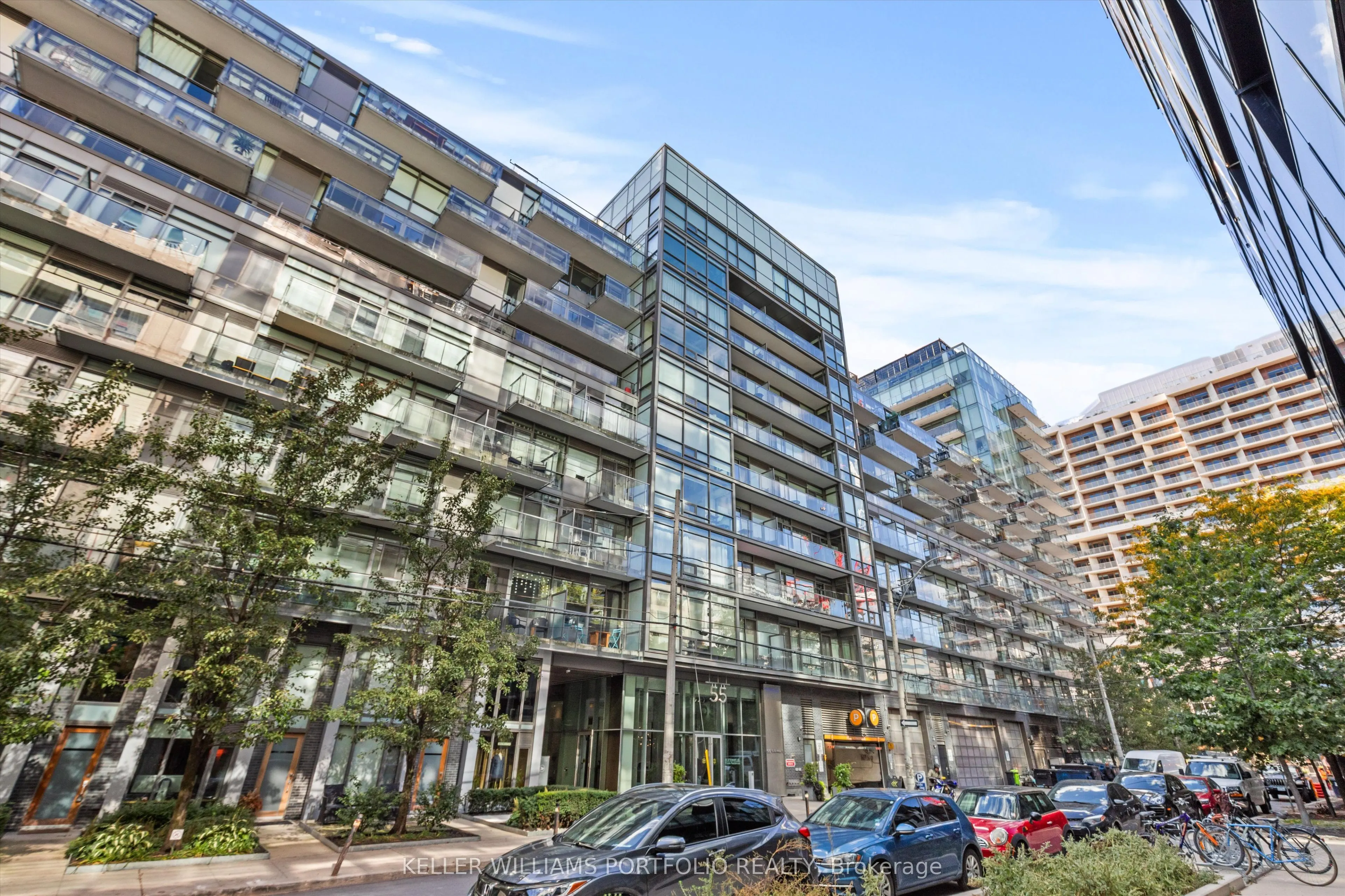 55 Stewart Street, #930