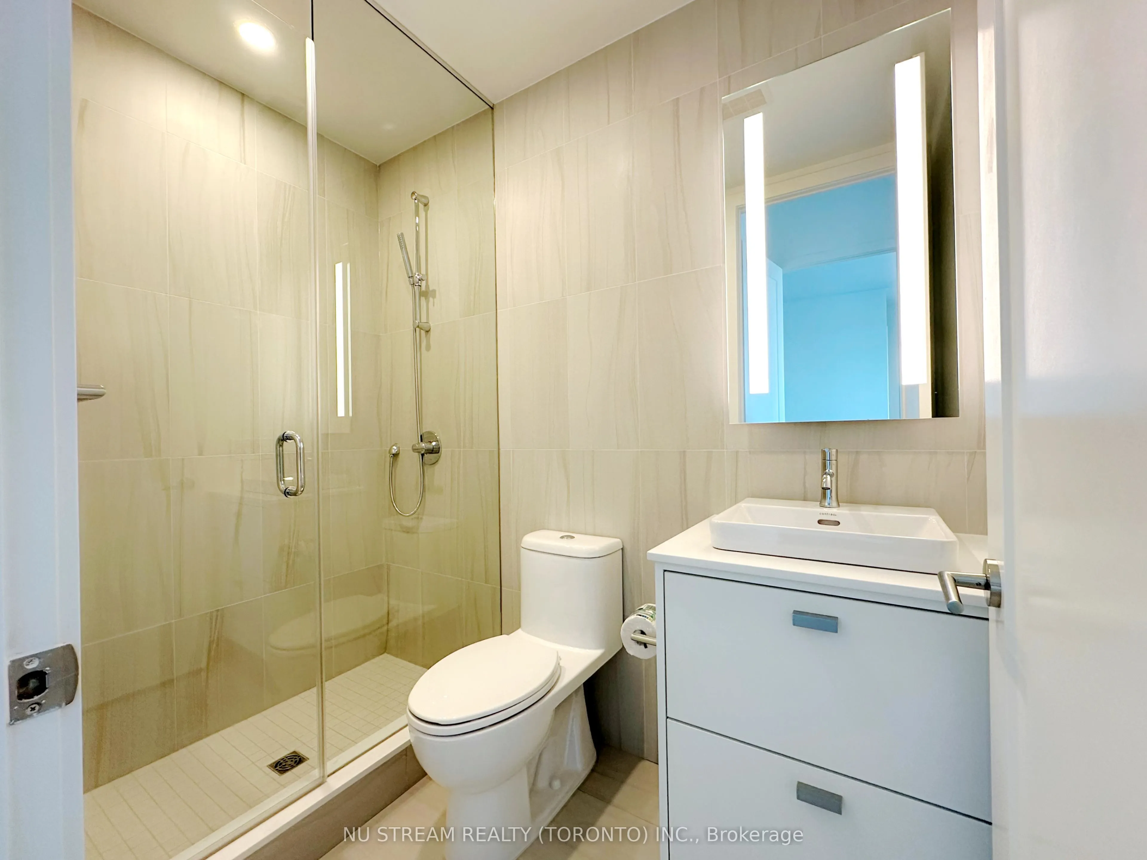 115 Denison Avenue, #706