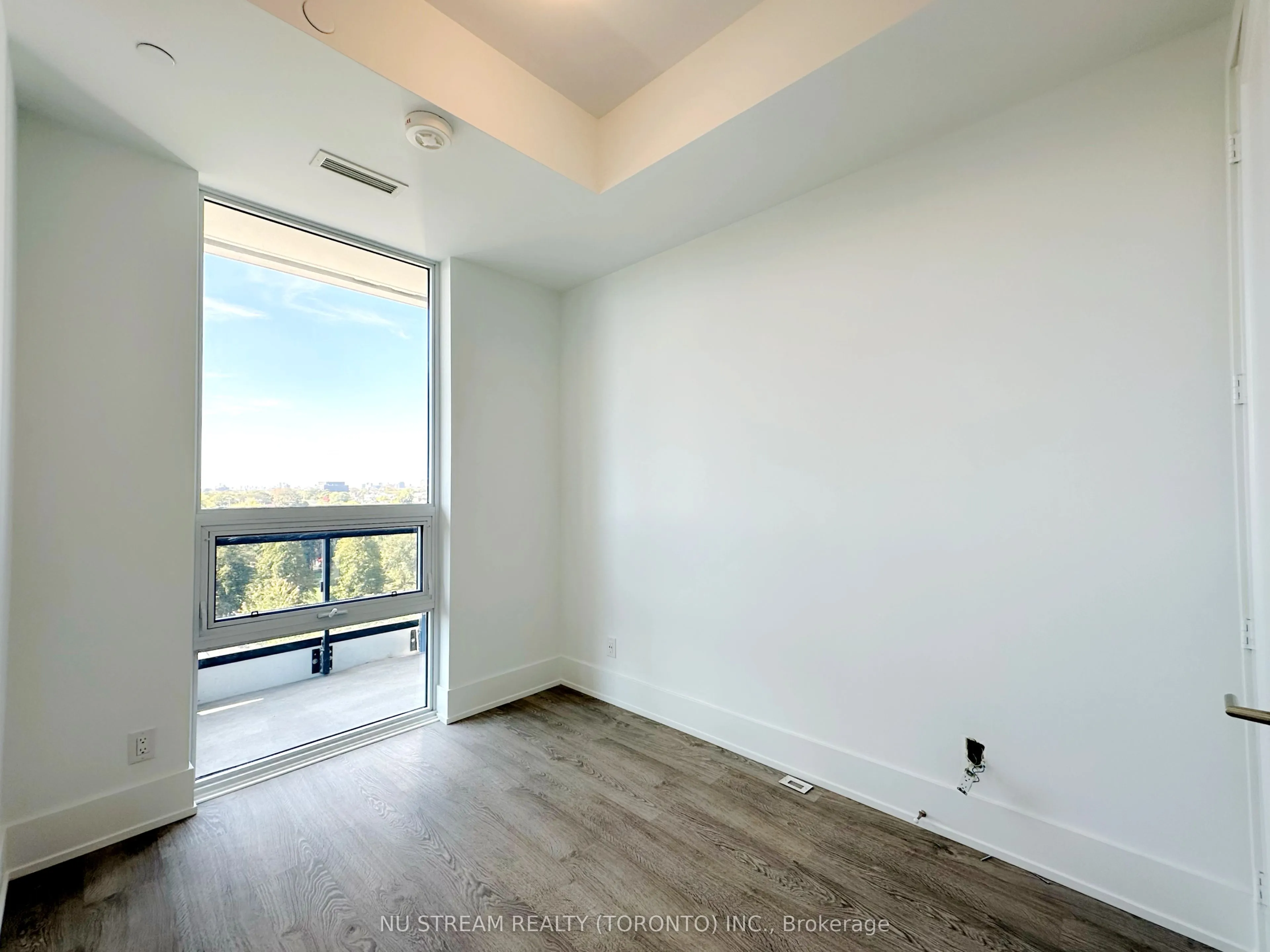 115 Denison Avenue, #706