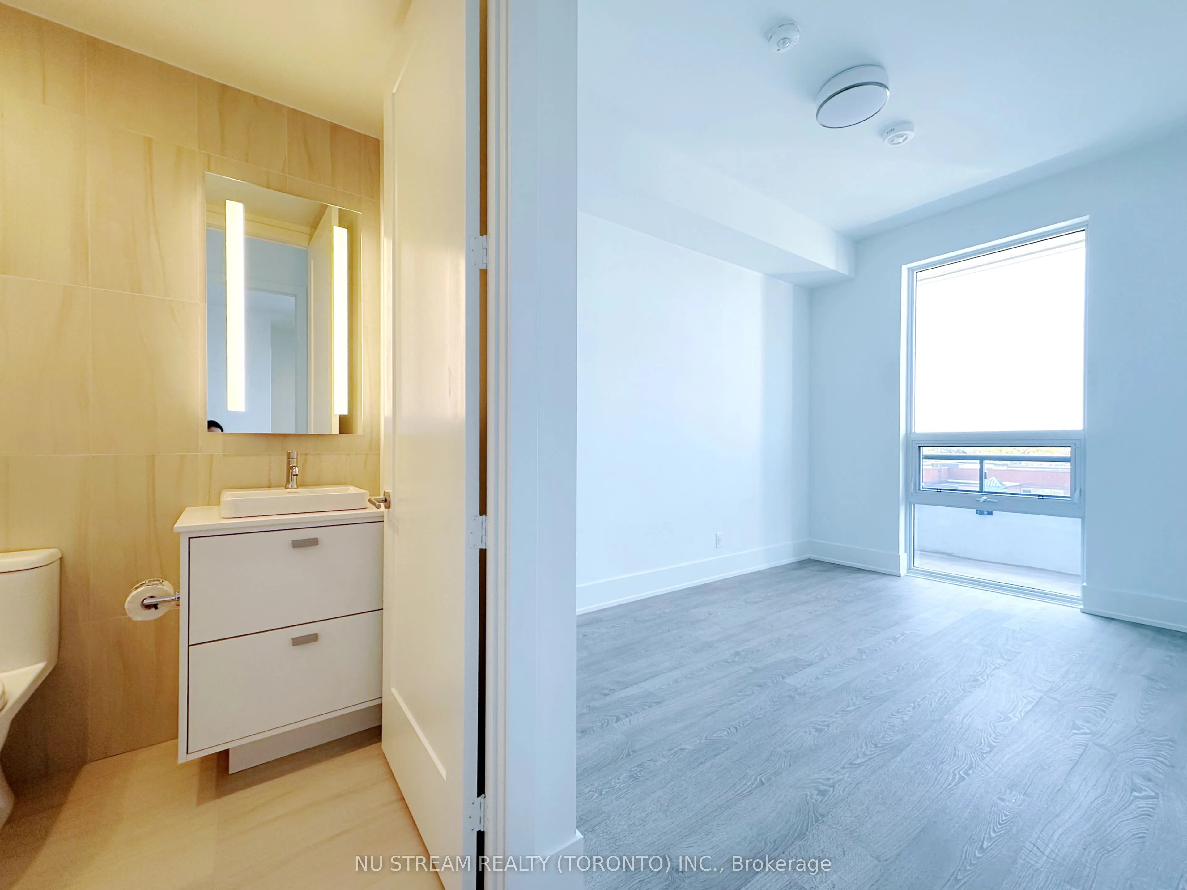 115 Denison Avenue, #706