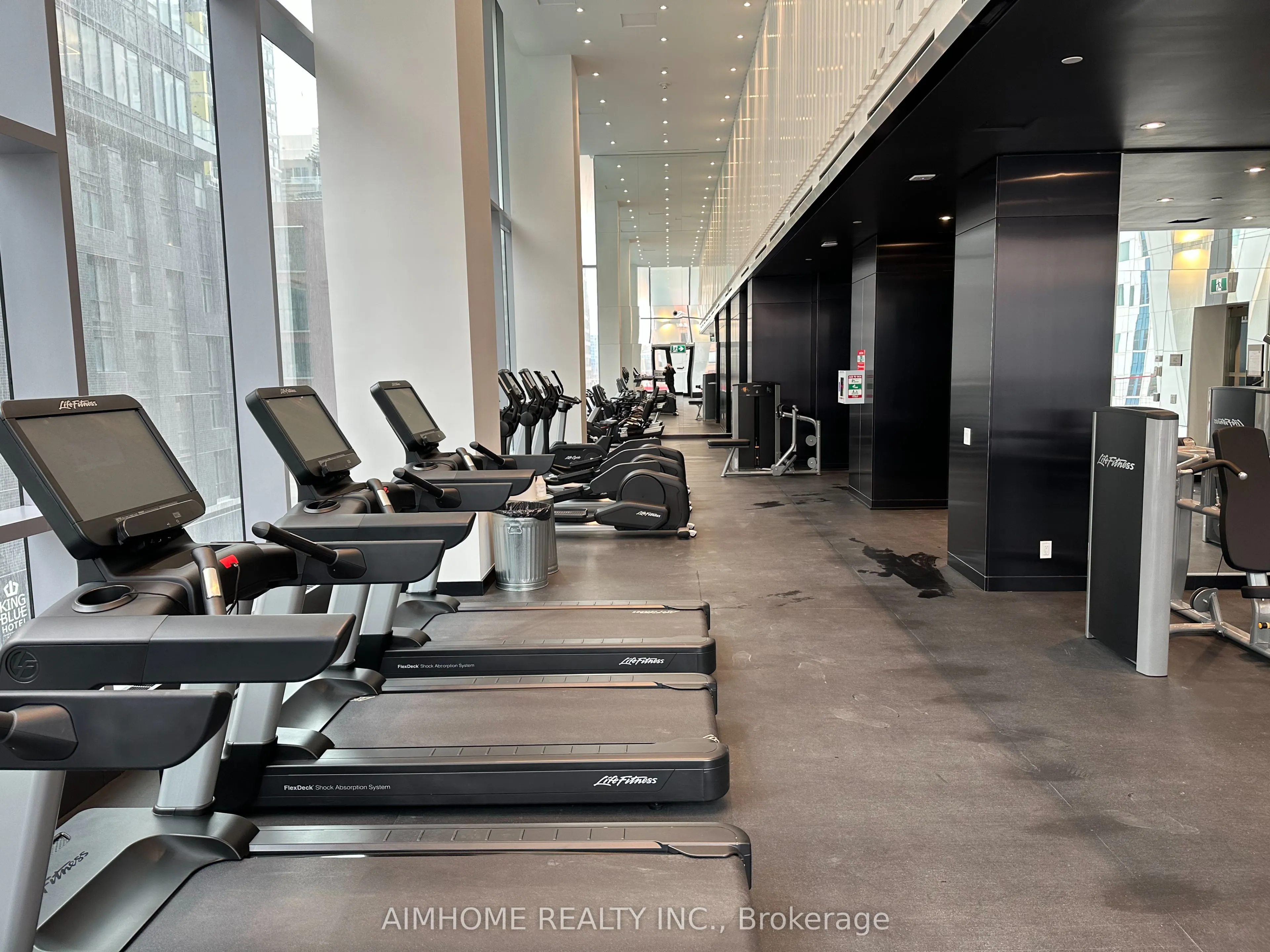 357 King Street W, #3802