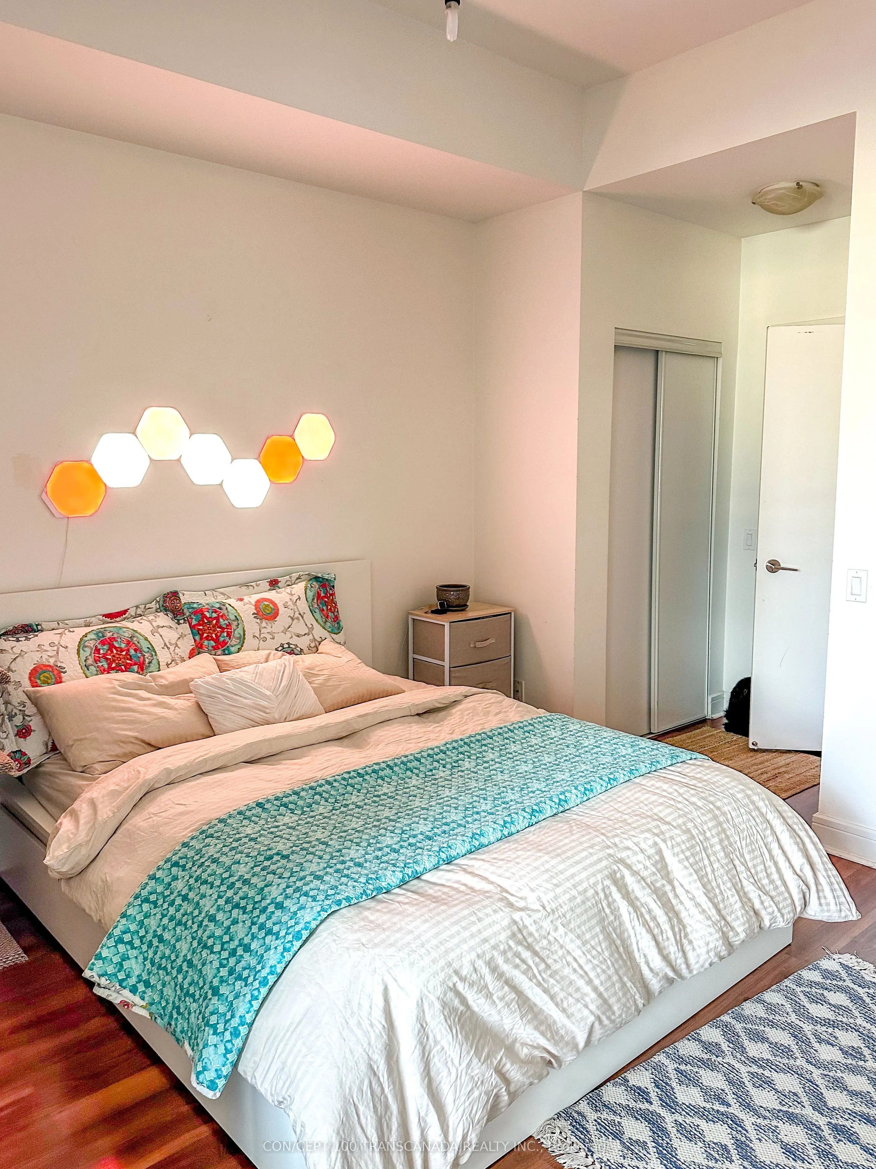 112 George Street, #S504
