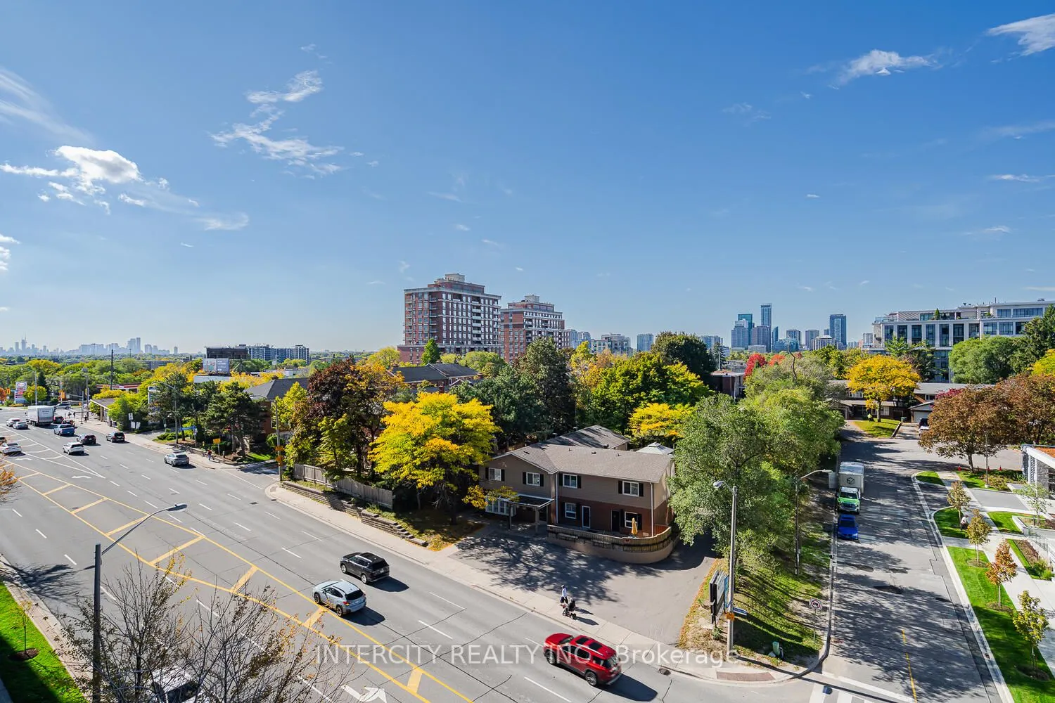 2885 Bayview Avenue, #525