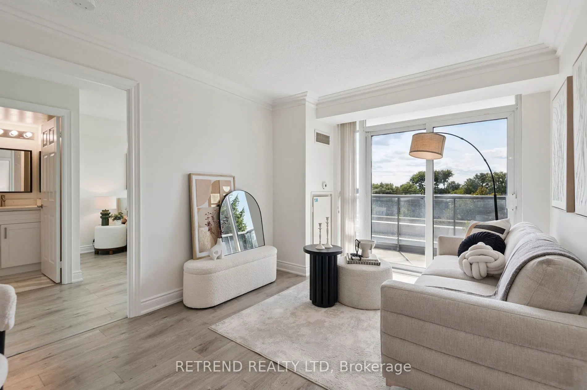 15 Greenview Avenue, #411