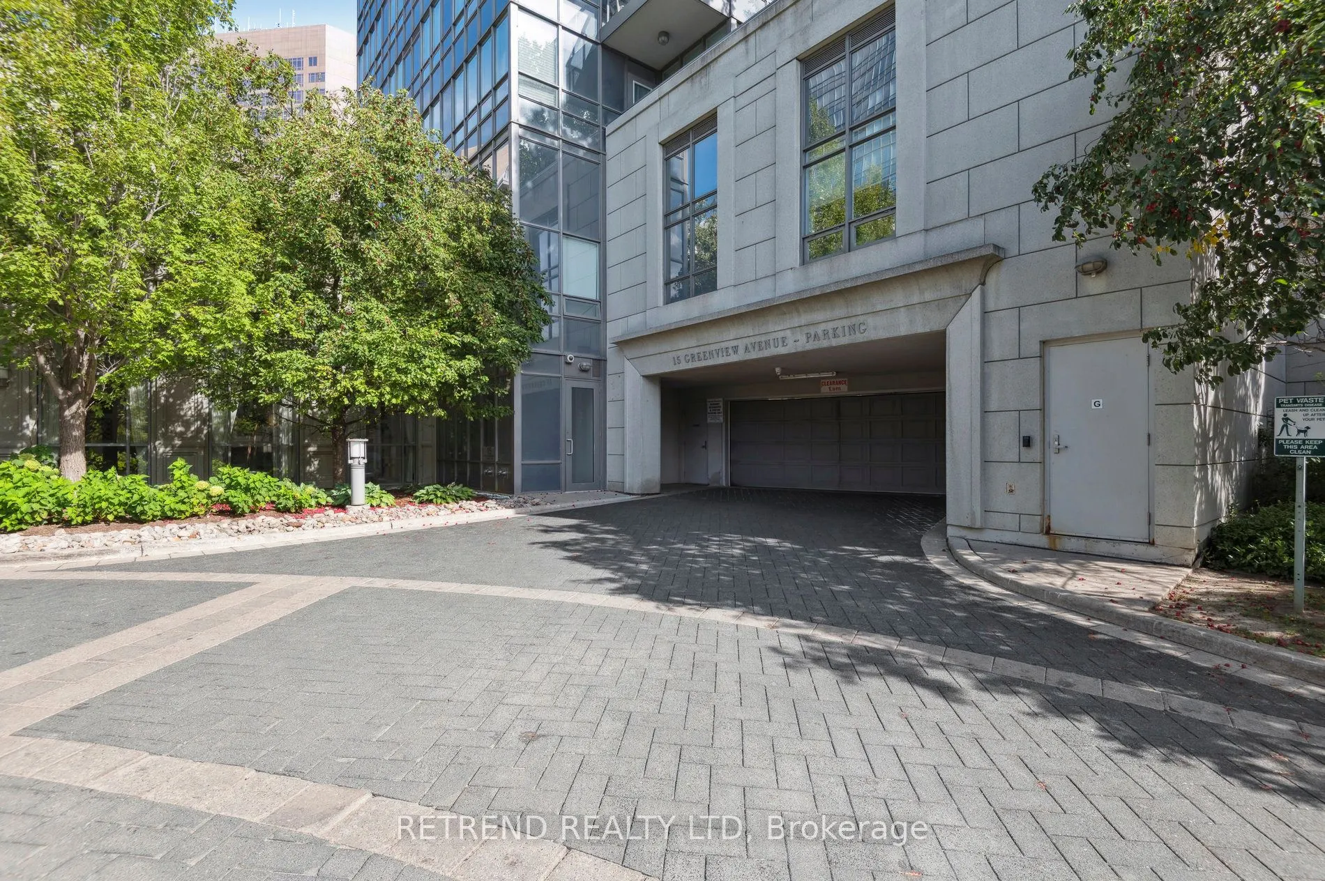 15 Greenview Avenue, #411