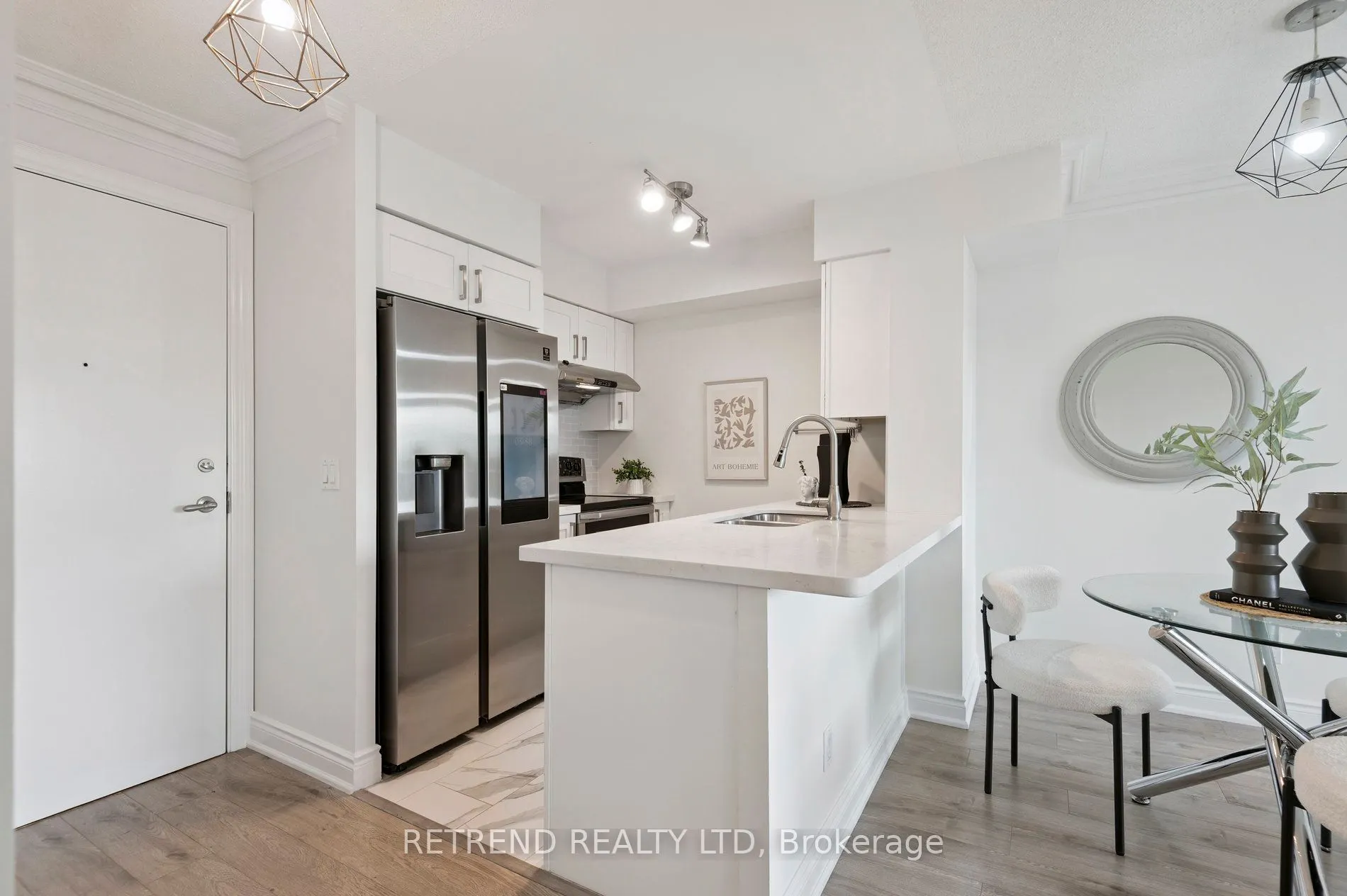 15 Greenview Avenue, #411