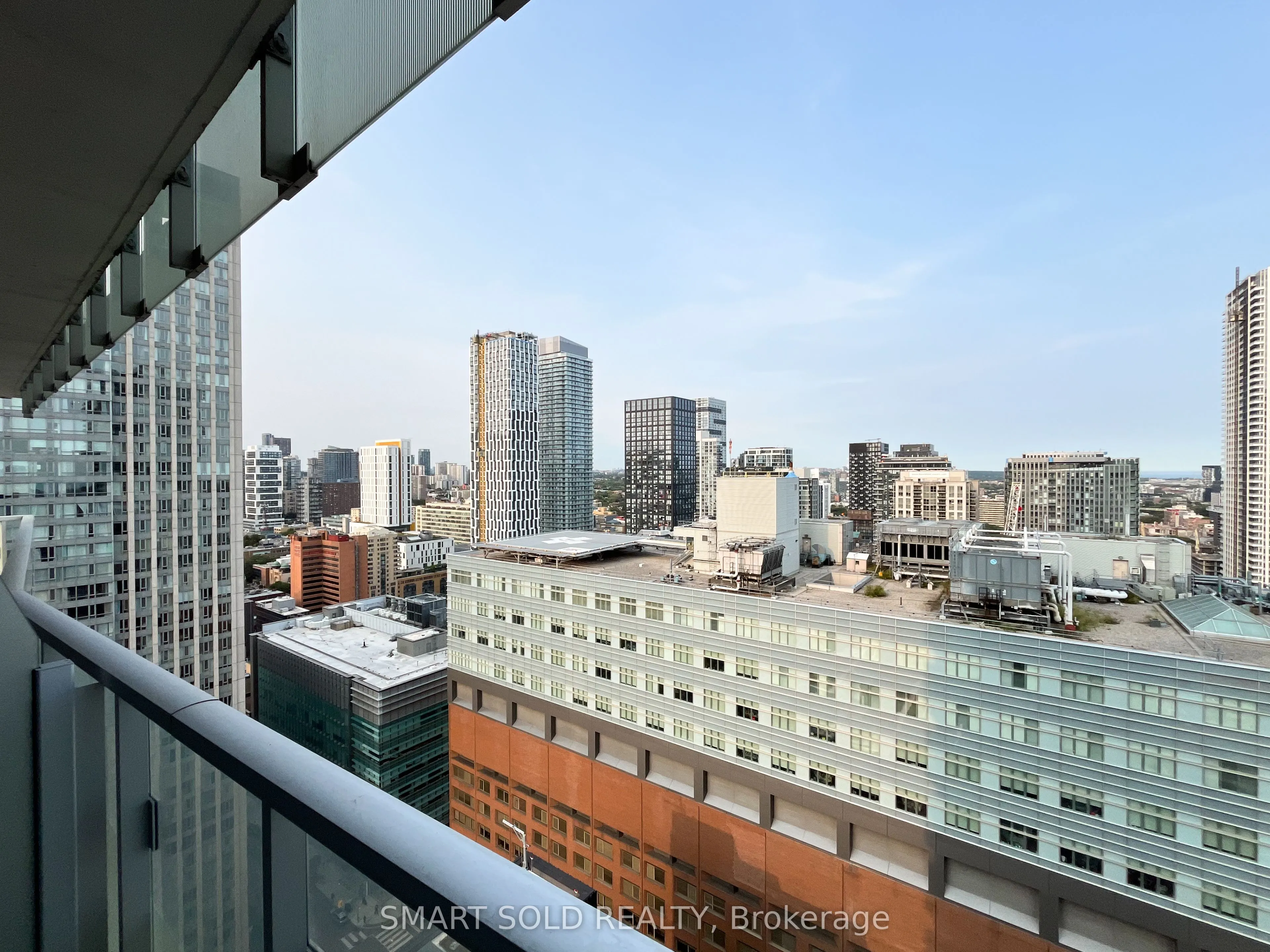 197 Yonge Street, #2403