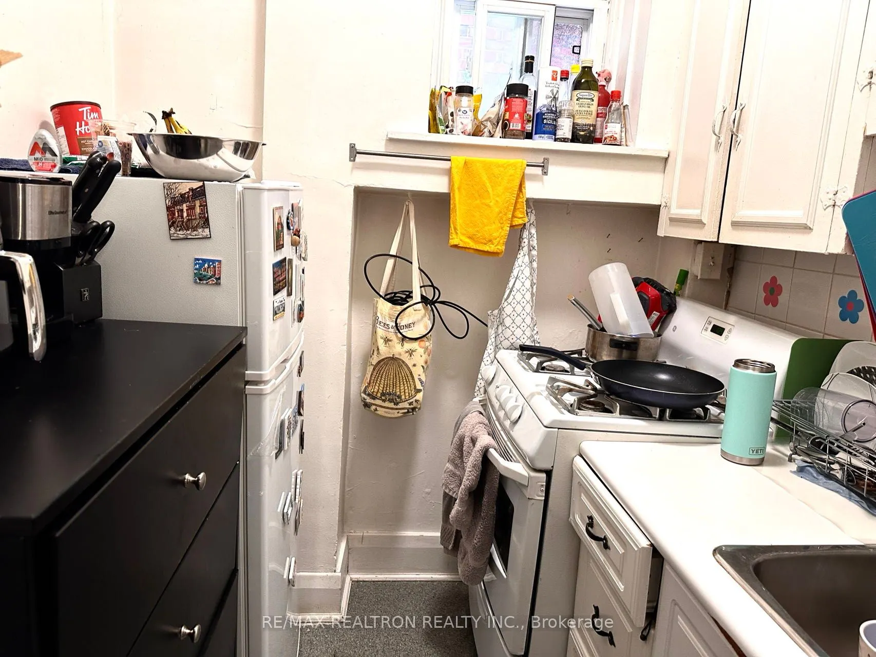 108 Admiral Road, #1