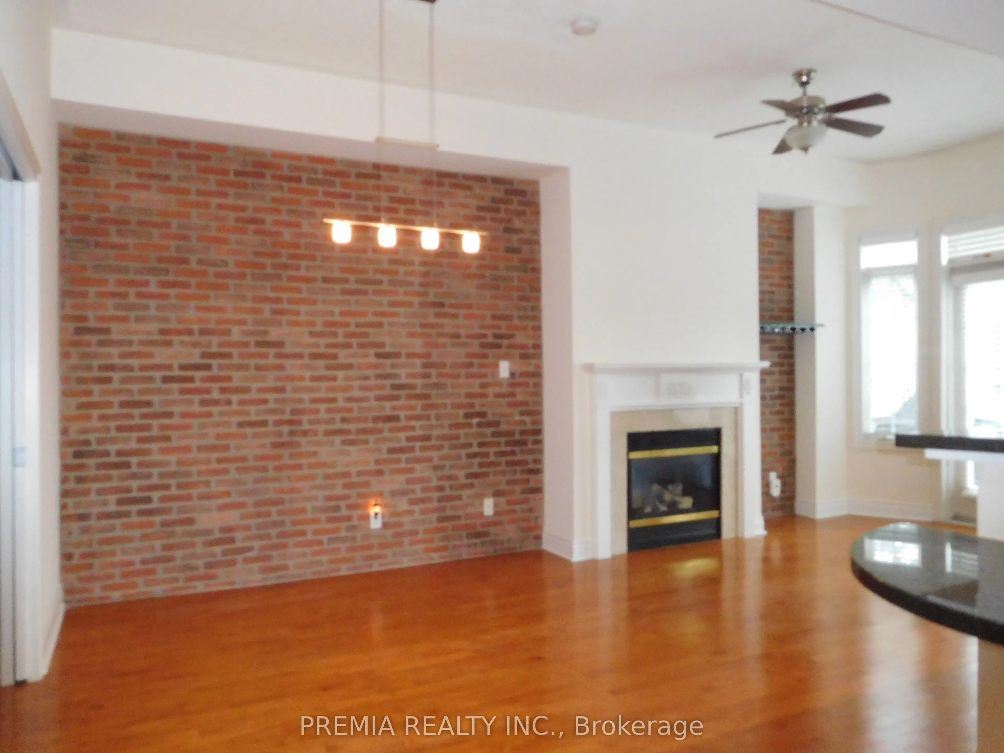 3 Rean Drive, #Th#3