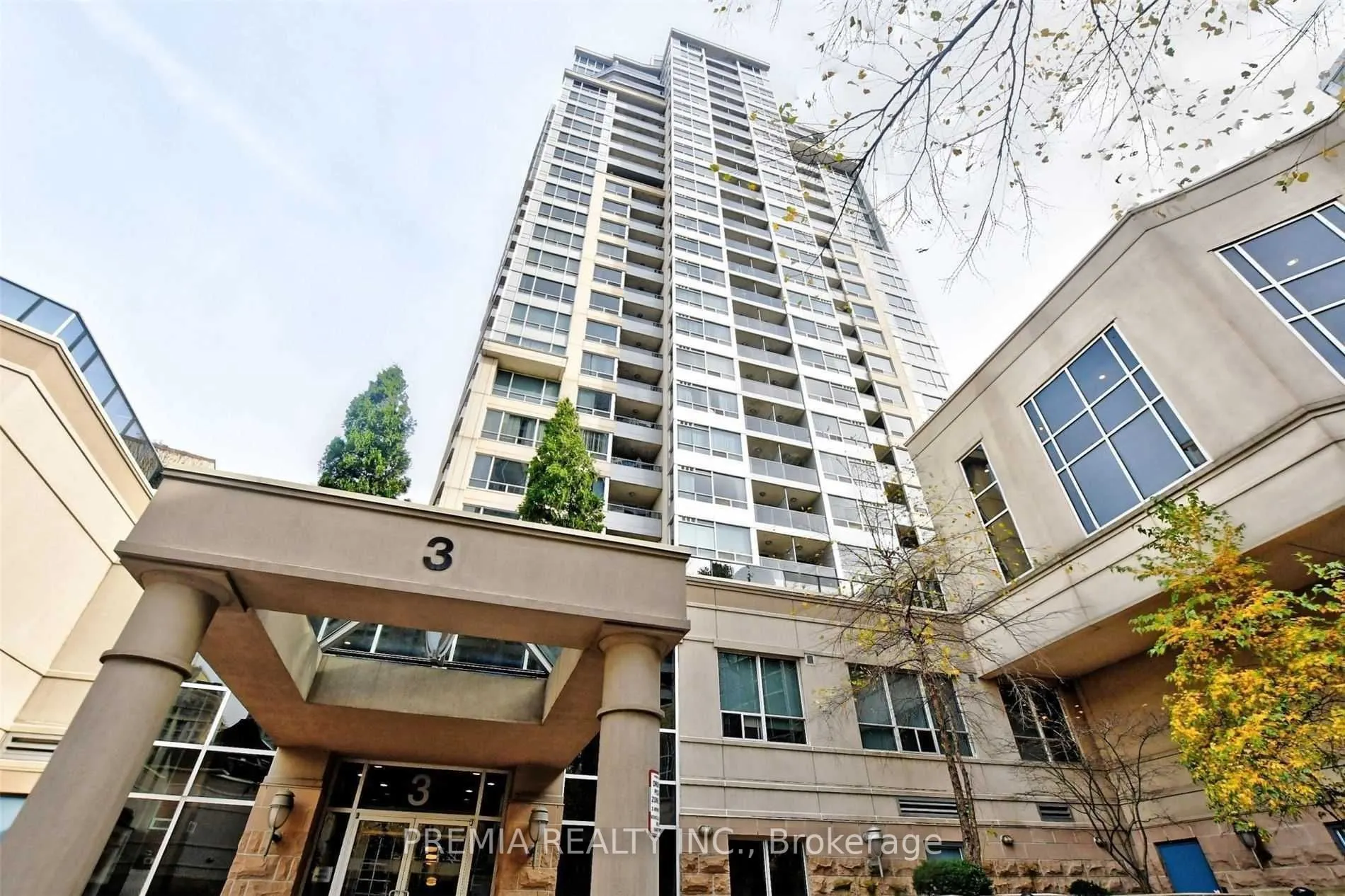 3 Rean Drive, #Th#3