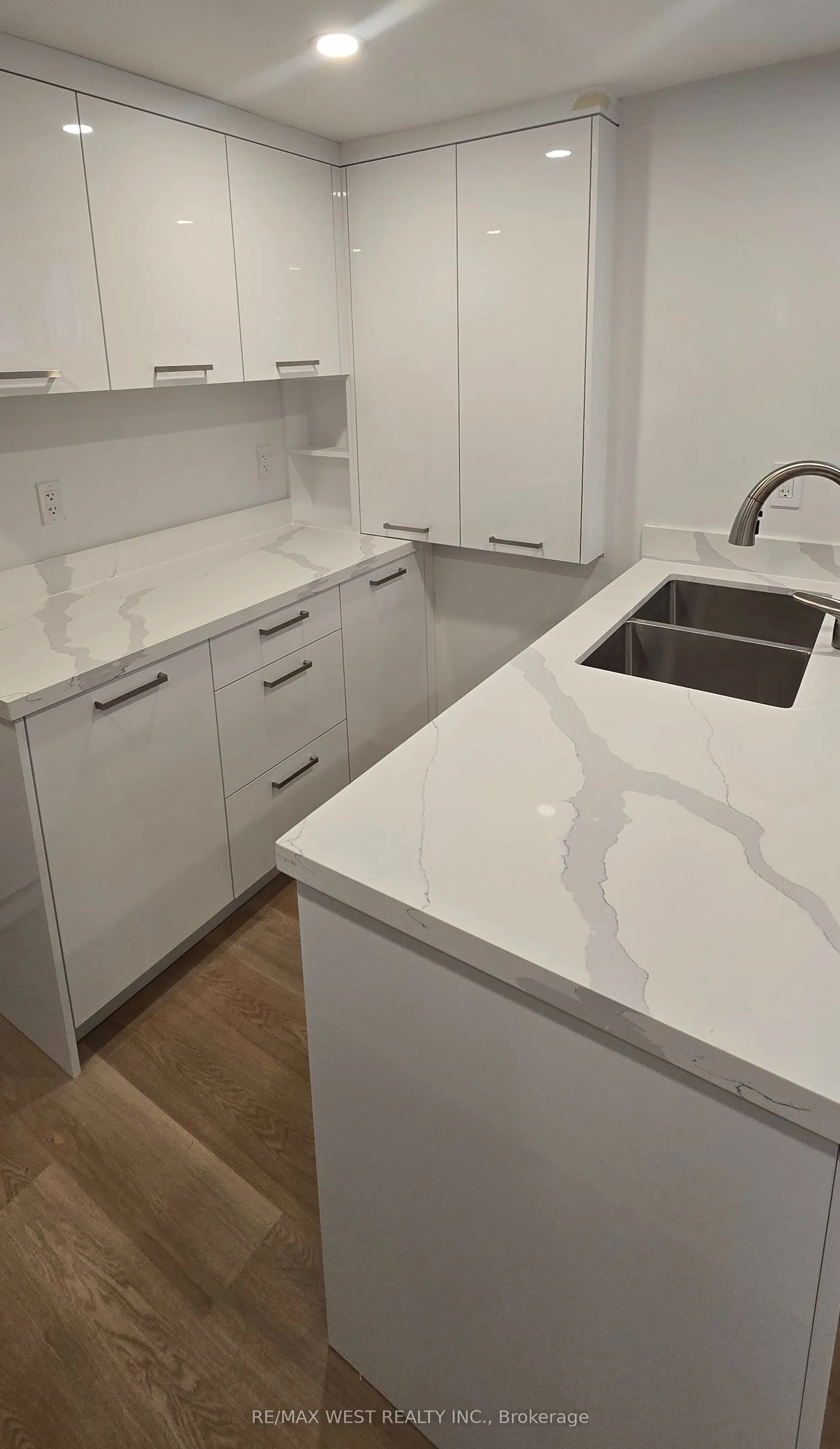 82 Madawaska Avenue, #Basement