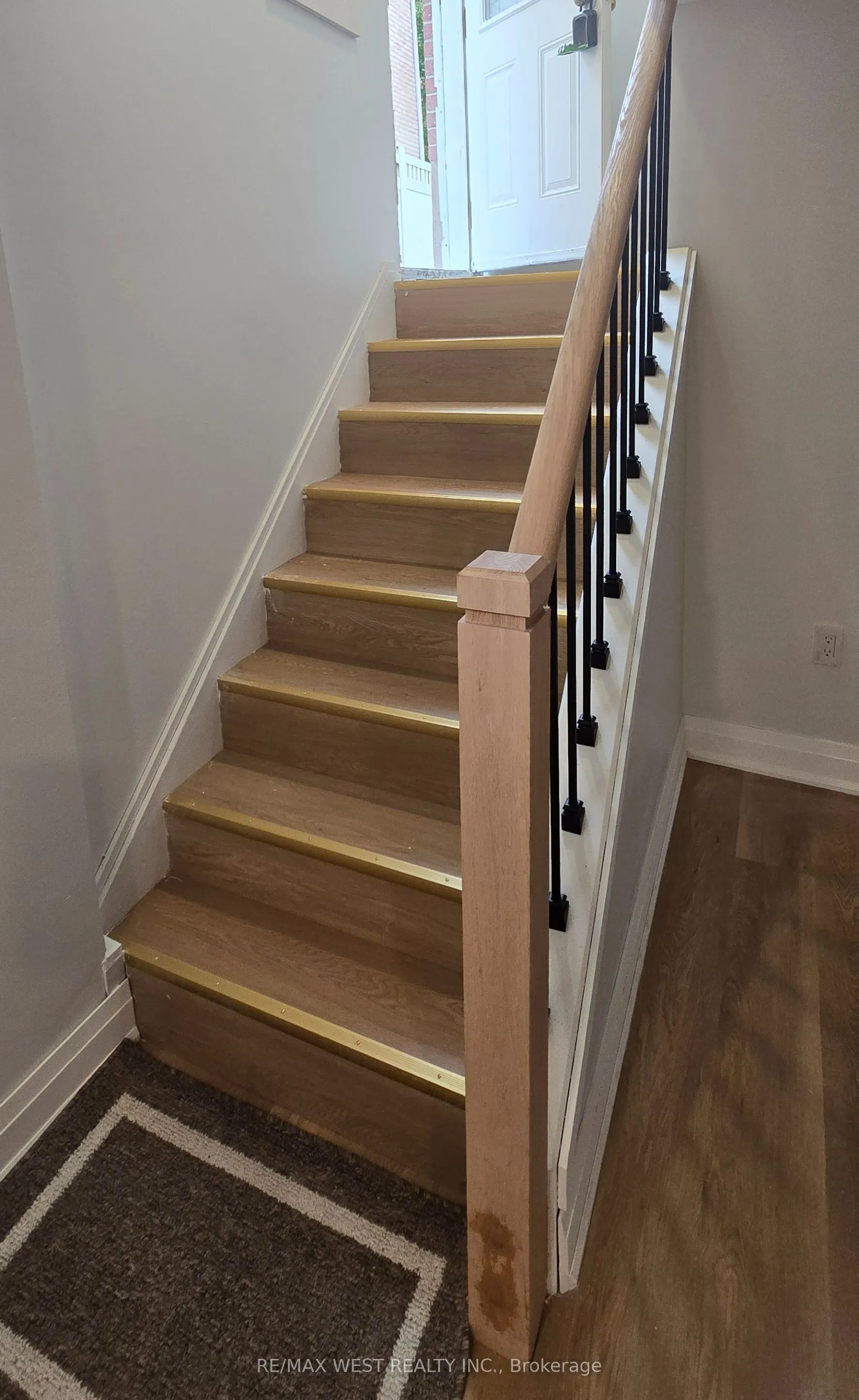 82 Madawaska Avenue, #Basement