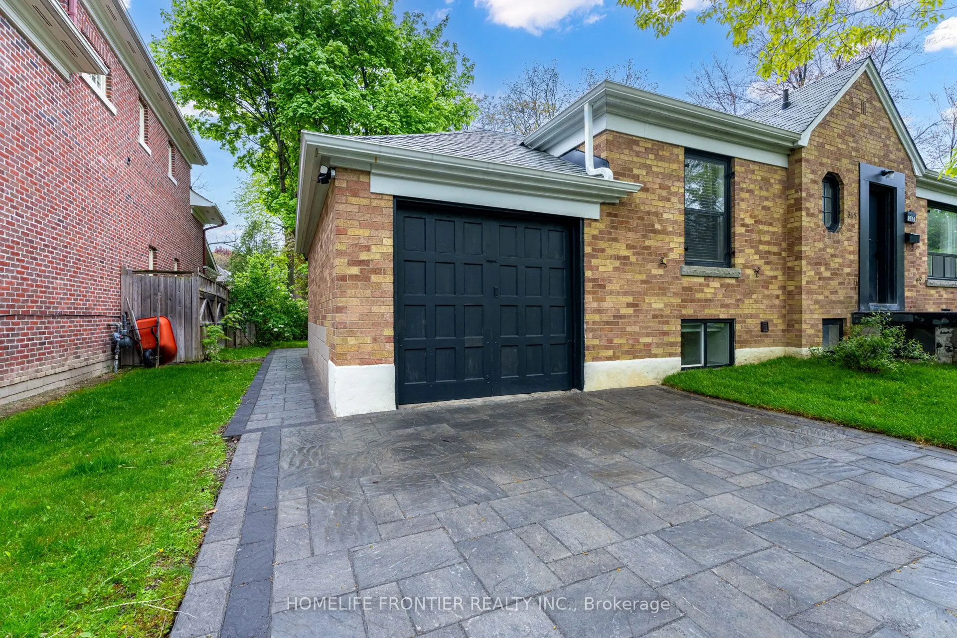 315 Johnston Avenue, #Lower